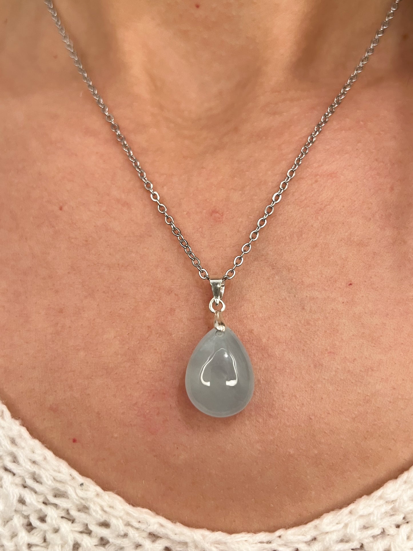 Collier Aigue-Marine et Acier Inoxydable Argenté – Élégance et Sérénité
