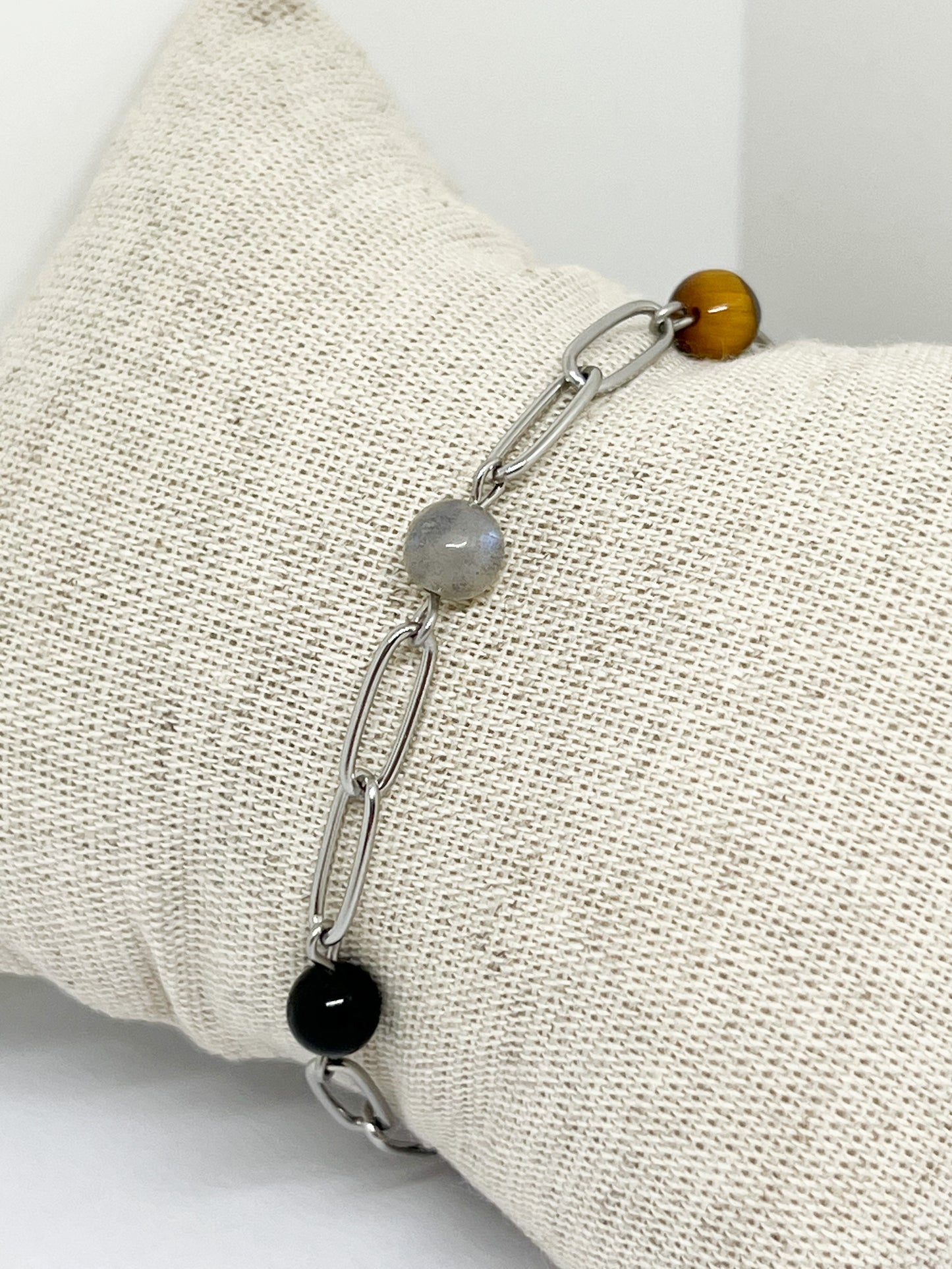 Bracelet mauvais œil en Acier Argenté et Pierres Naturelles – Élégance et Énergie