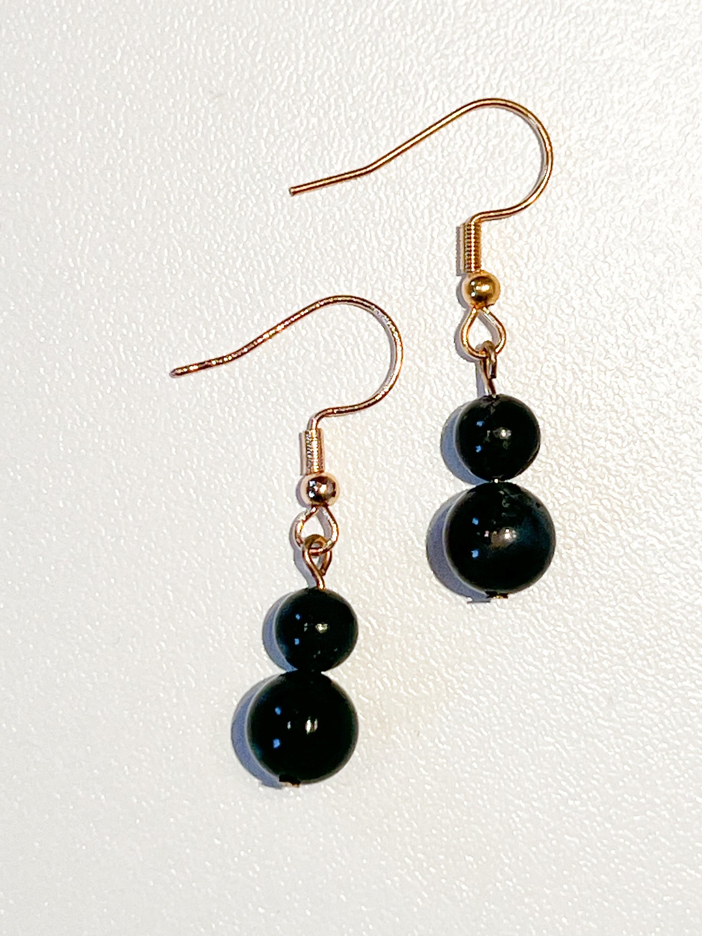 Boucles d'Oreilles en Acier Inoxydable Doré et Agate Mousse : La Touche d'Élégance