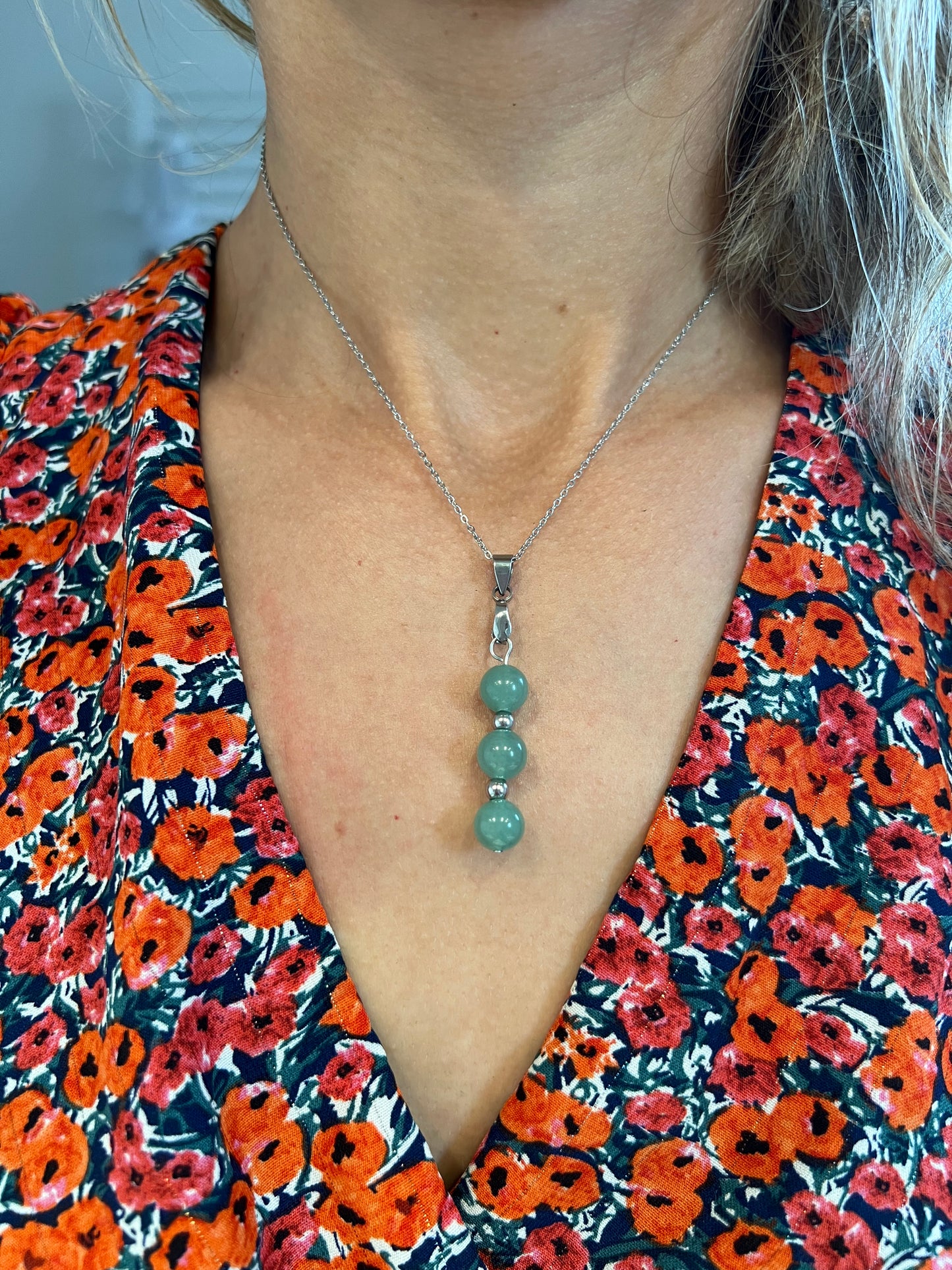 Collier Aventurine Naturelle et Acier Inoxydable Argenté - Style Raffiné