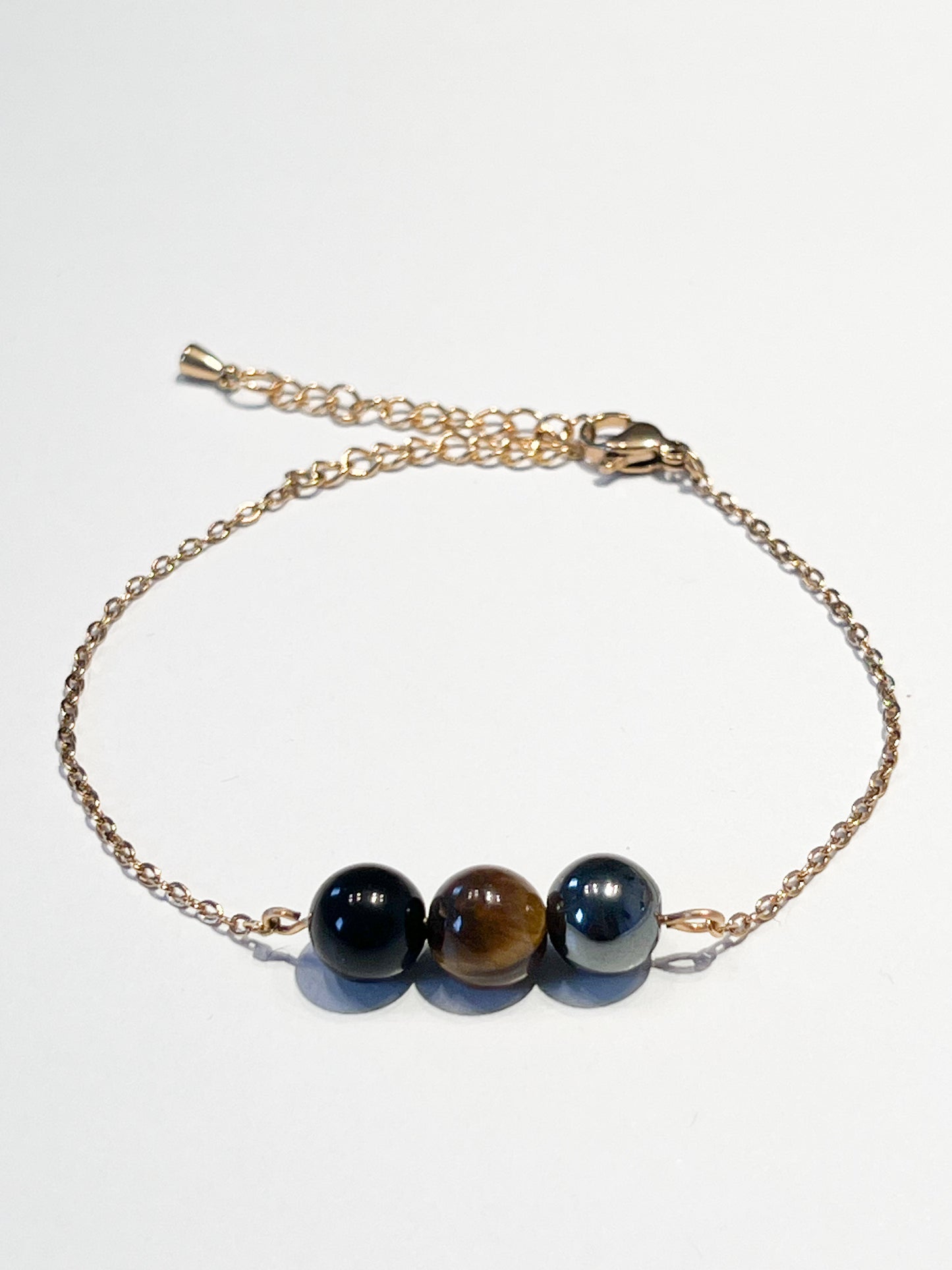 Bracelet en Acier Doré avec Hématite, Œil de Tigre et Obsidienne Noire - Alliez Style et Protection
