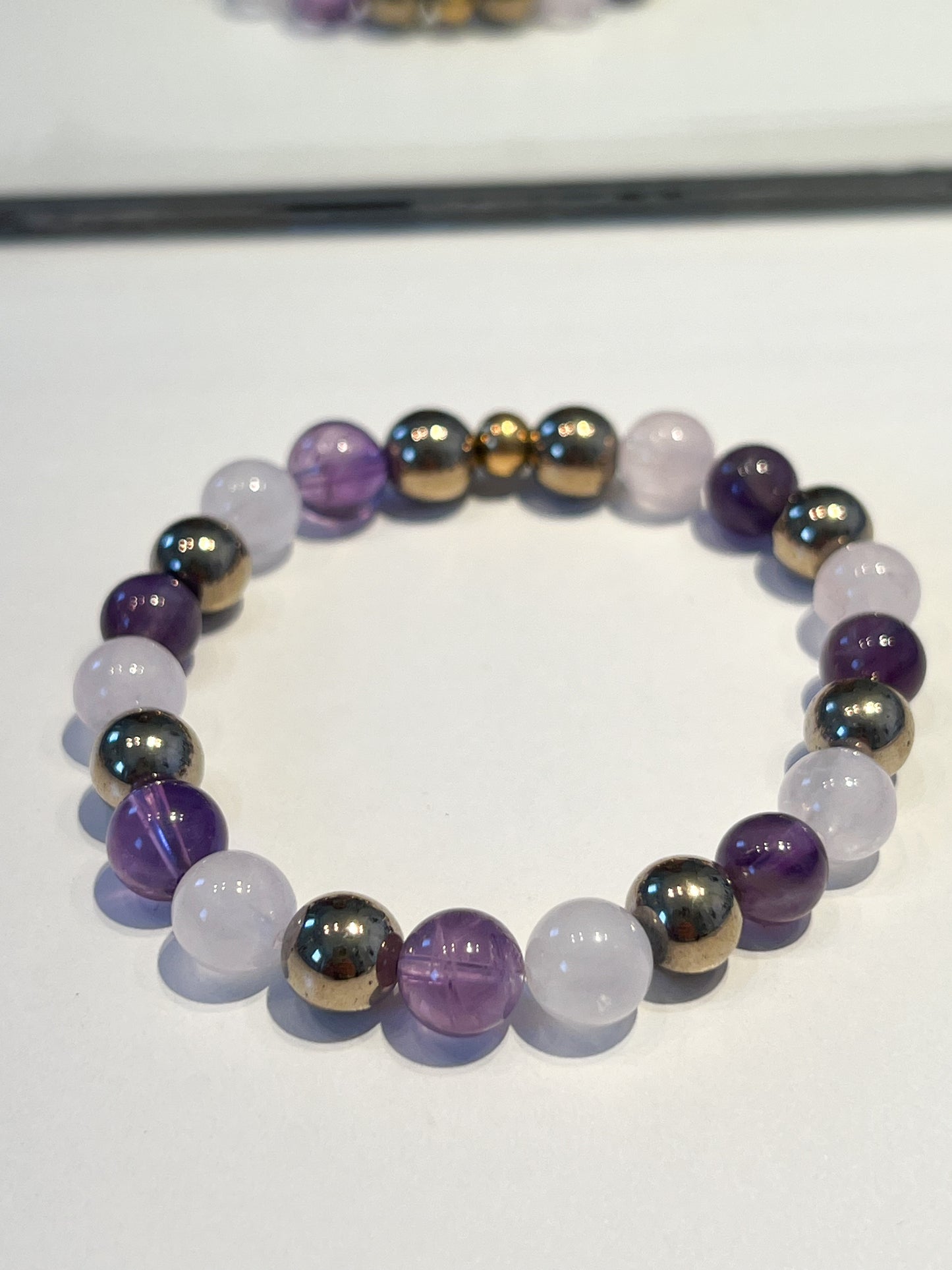 Bracelet Quartz Rose, Améthyste & Hématite Doré 8mm – Énergie & Équilibre