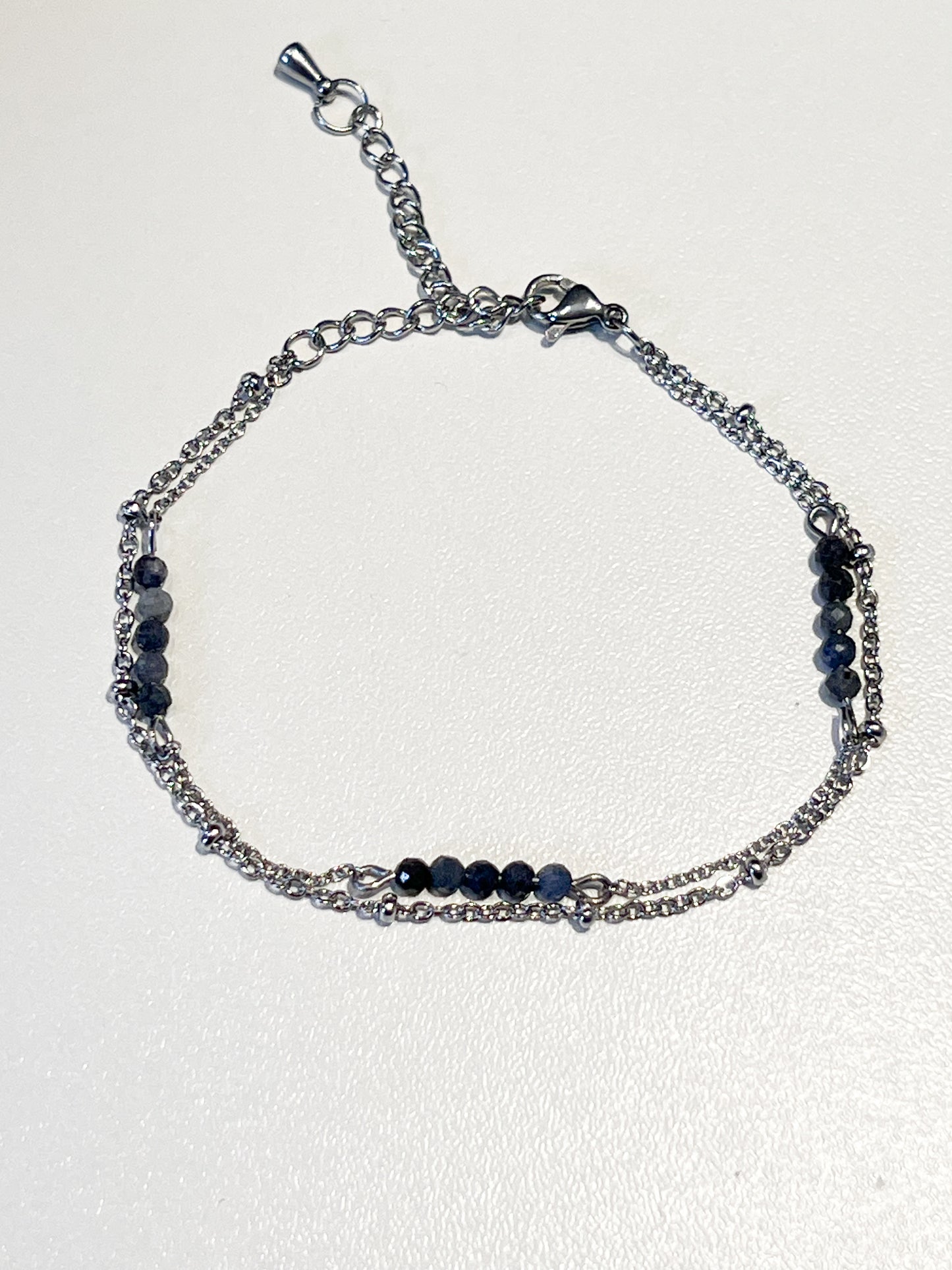 Bracelet Acier Inoxydable Argenté Double Rang avec Saphir : Chic et Intemporel 💙🔗