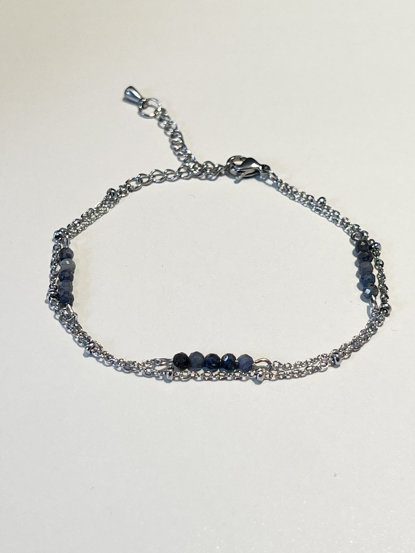 Bracelet Acier Inoxydable Argenté Double Rang avec Saphir : Chic et Intemporel 💙🔗