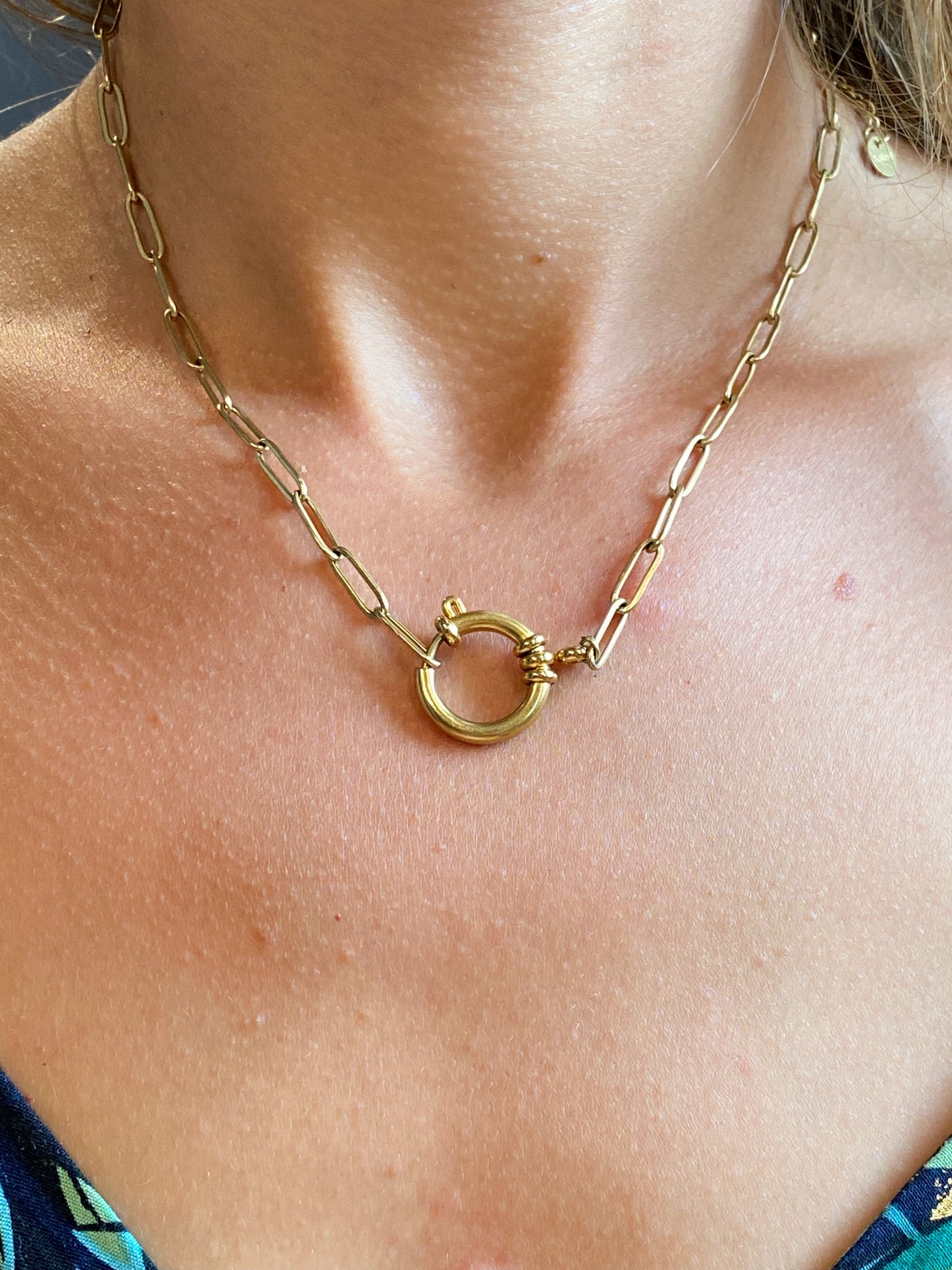 Collier en acier inoxydable personnalisé : style unique et durabilité exceptionnelle