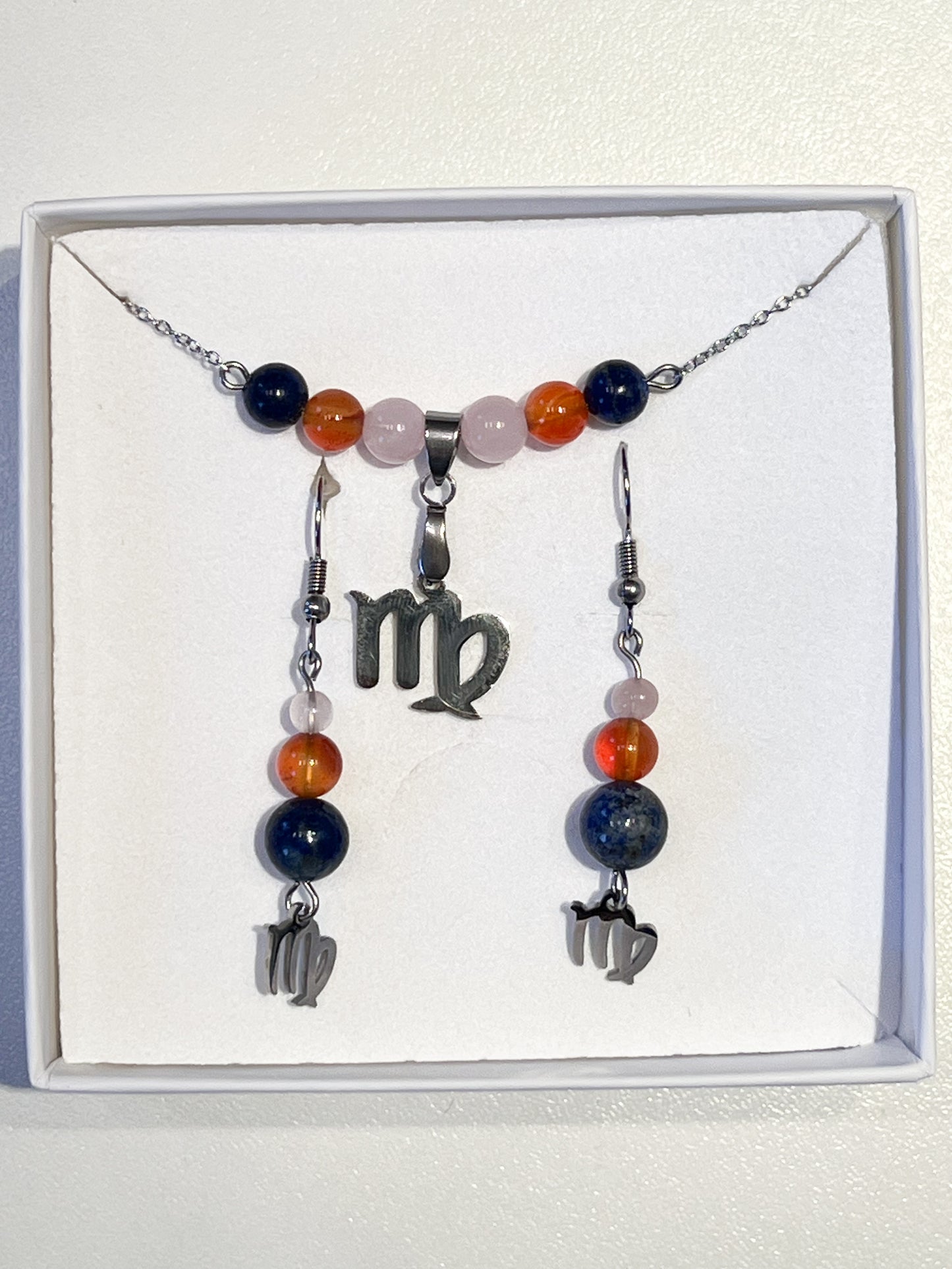 Parure Astrologique Vierge en Acier Inoxydable avec Quartz Rose, Cornaline et Lapis Lazuli
