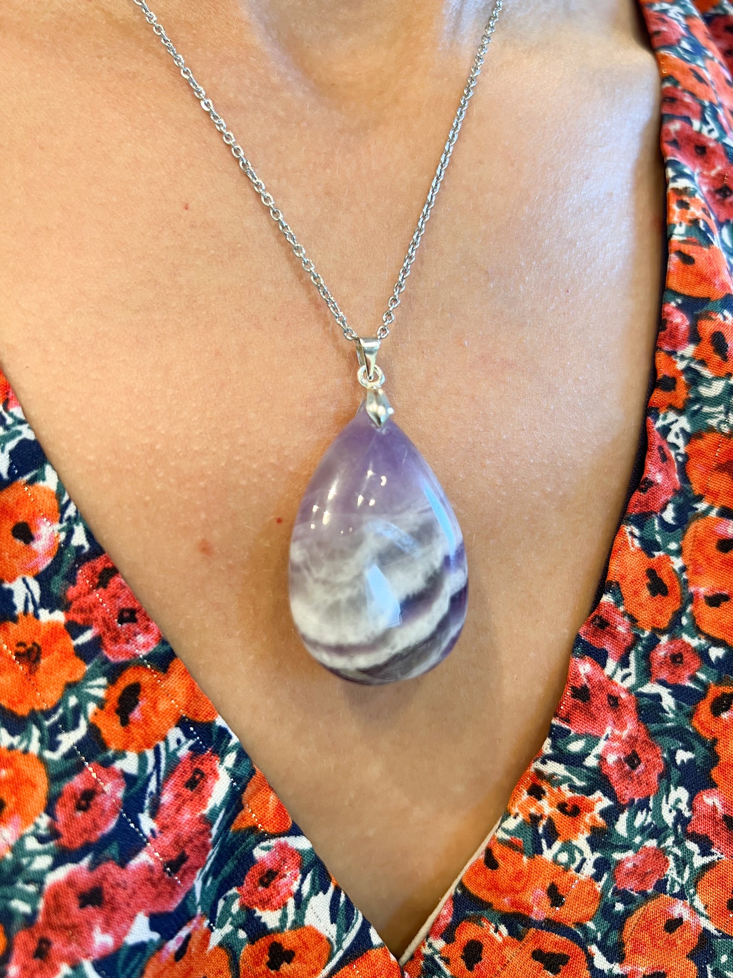Collier en pierre d'améthyste – Bijou spirituel pour apaisement et protection