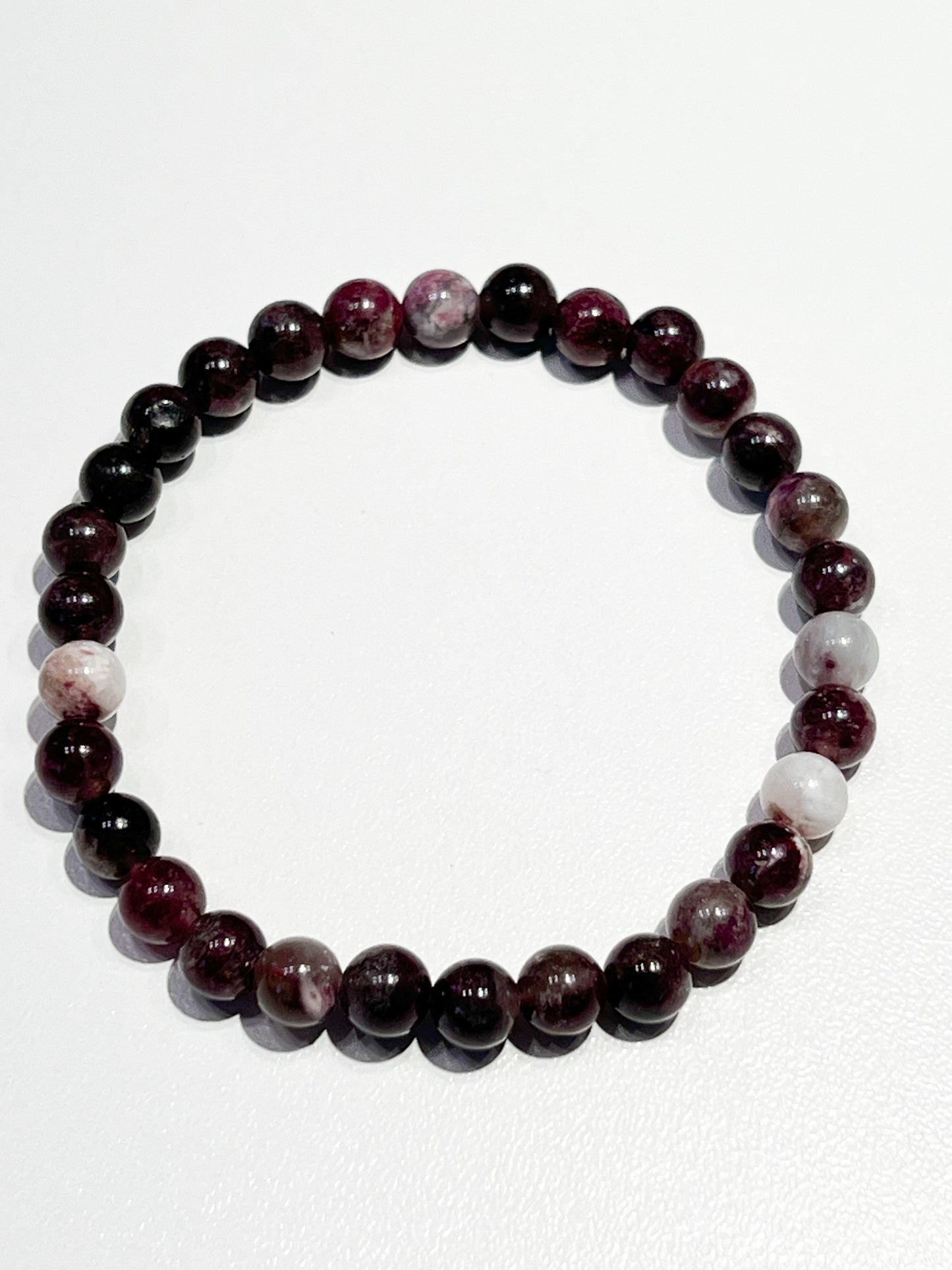 Bracelet en Tourmaline Rose 6mm – Douceur et Guérison Émotionnelle