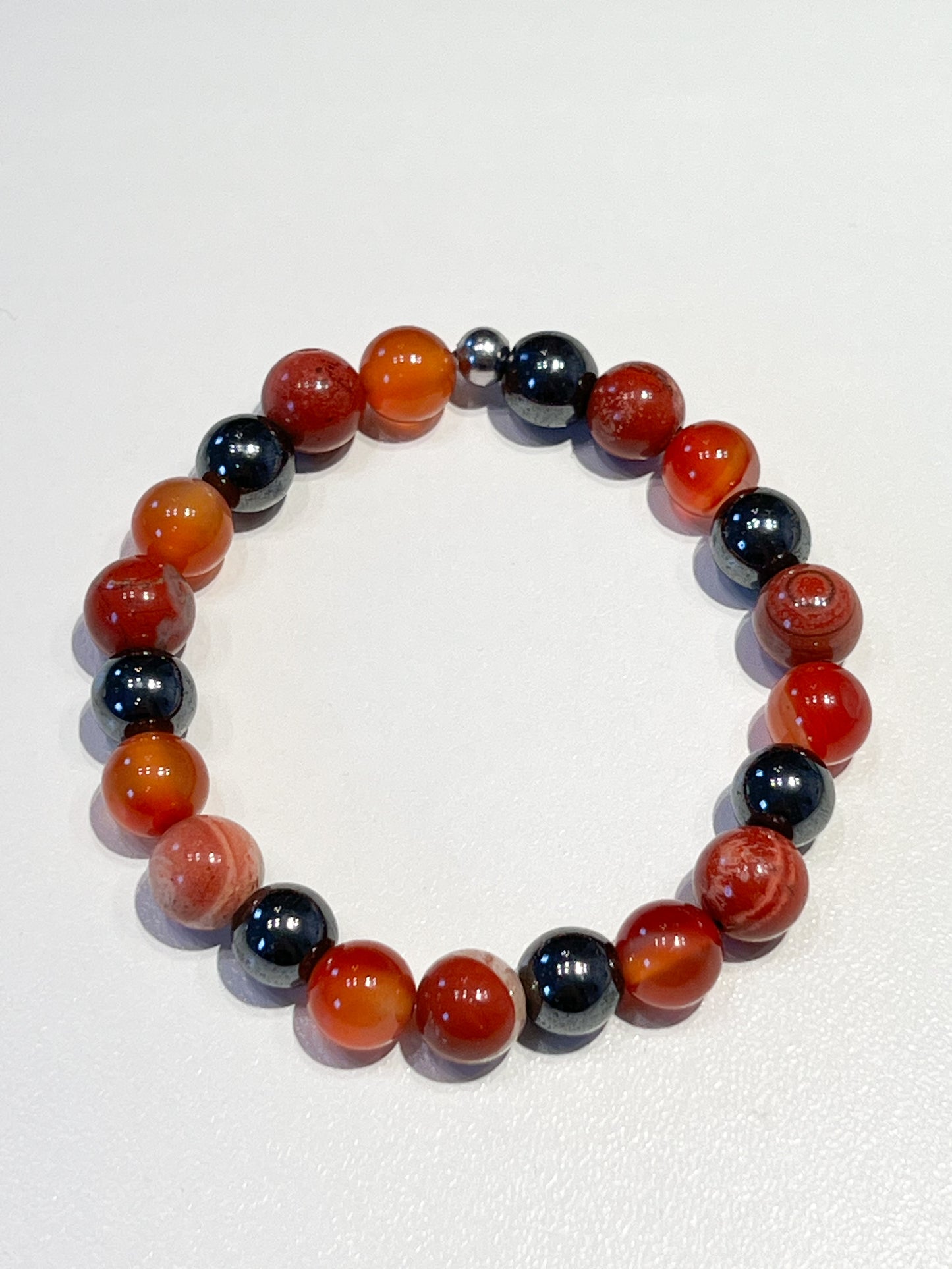 Bracelet Bélier: Renforcez votre confiance avec Cornaline, Jaspe Rouge et Hématite
