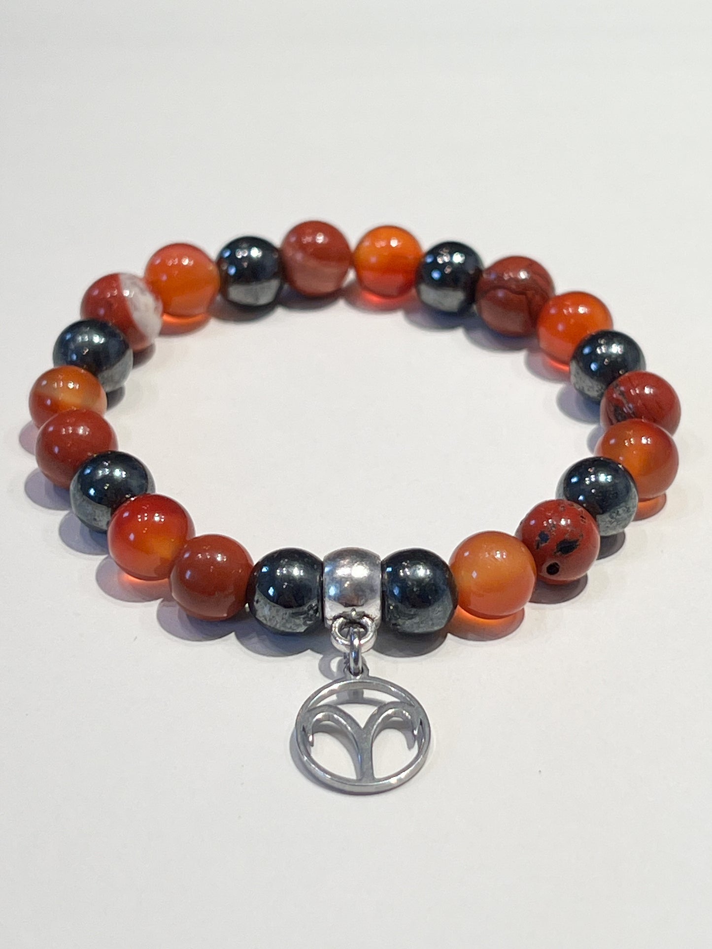 Bracelet Bélier: Renforcez votre confiance avec Cornaline, Jaspe Rouge et Hématite