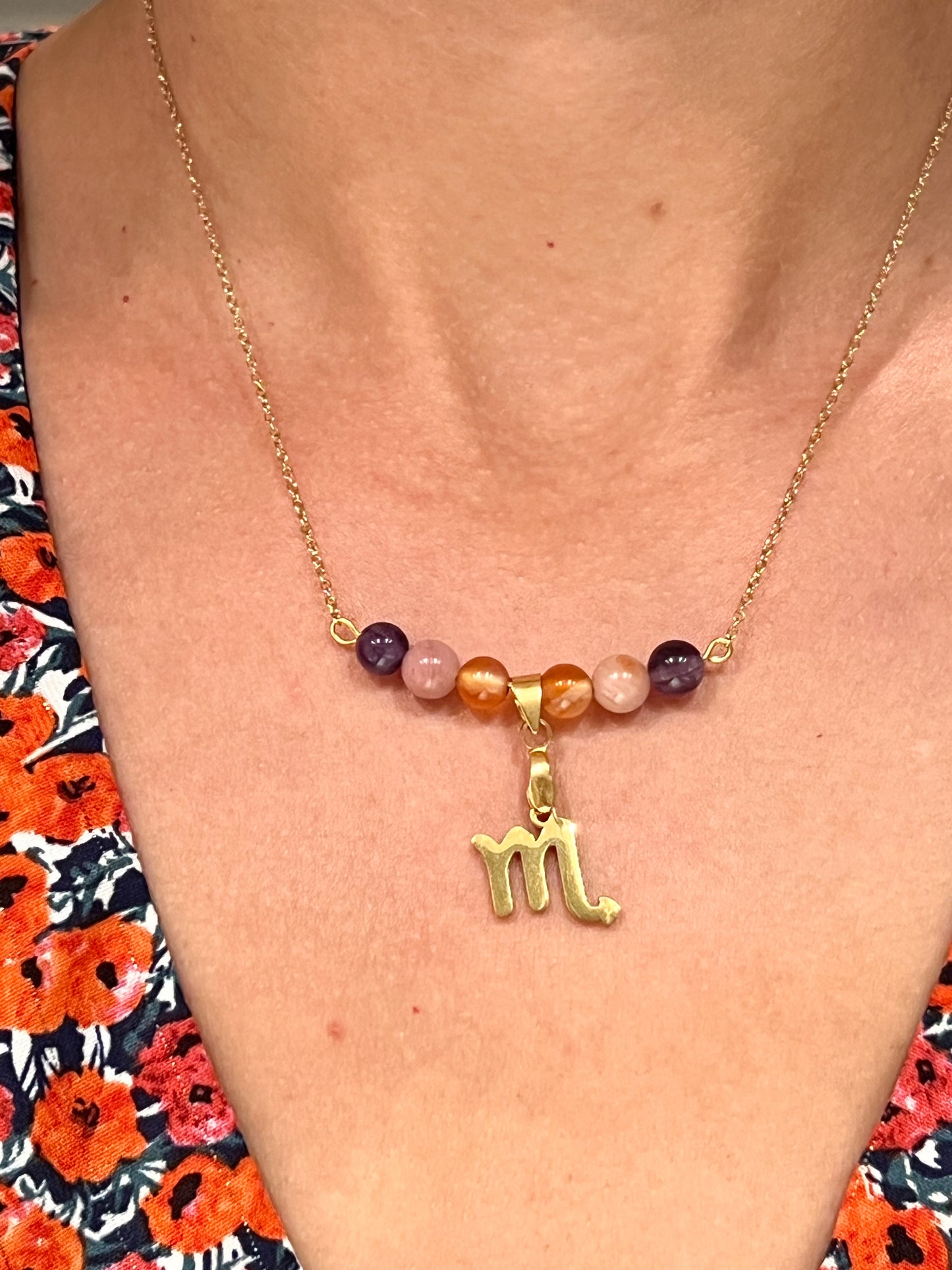 Collier Astro Scorpion en Acier Inoxydable Doré avec Pierres Naturelles – Élégance et Mystique