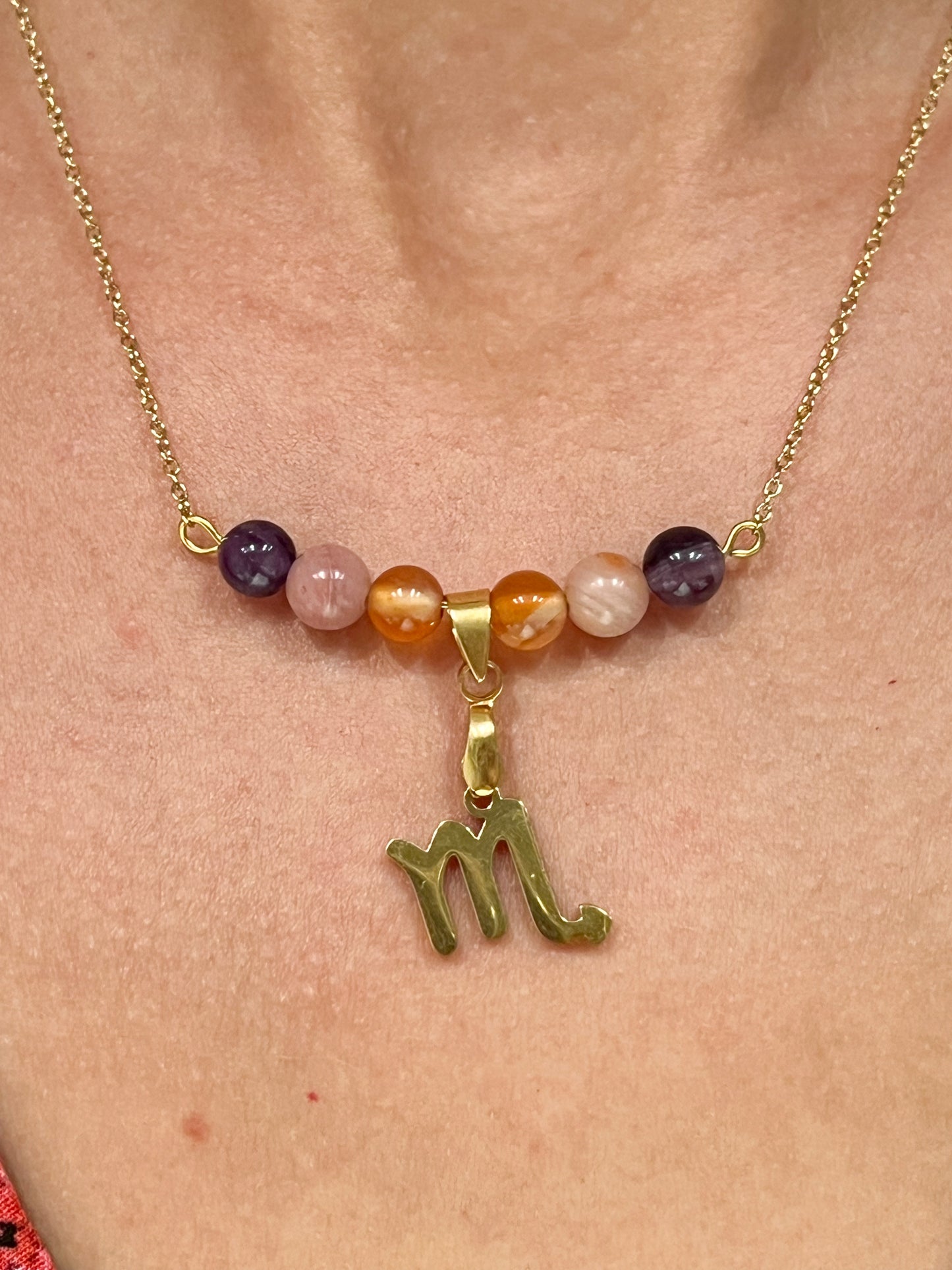 Collier Astro Scorpion en Acier Inoxydable Doré avec Pierres Naturelles – Élégance et Mystique