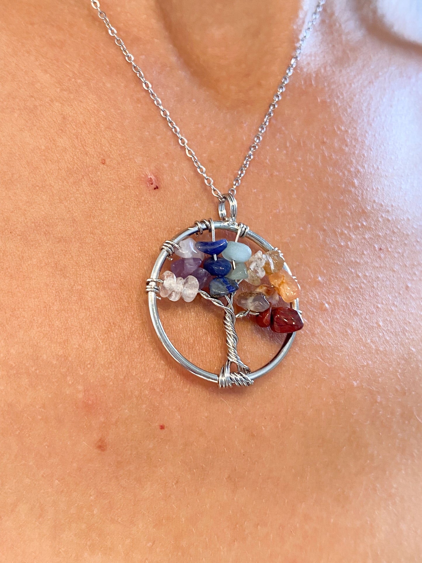 Collier Arbre de Vie 7 Chakras : Équilibre et Harmonie pour une Vie Épanouie