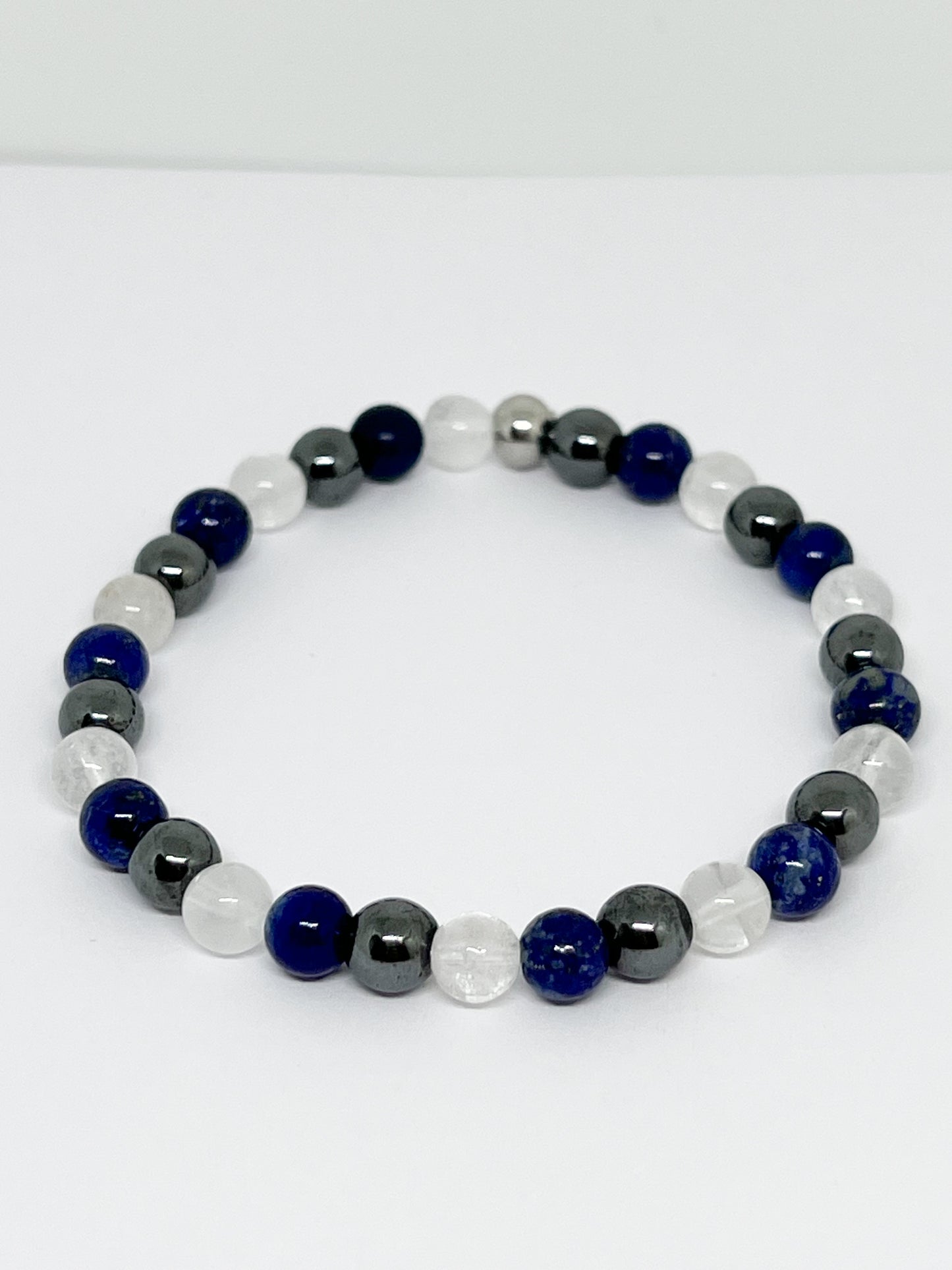 Bracelet Énergétique en Cristal de Roche, Lapis Lazuli et Hématite : Force et Paix Intérieure