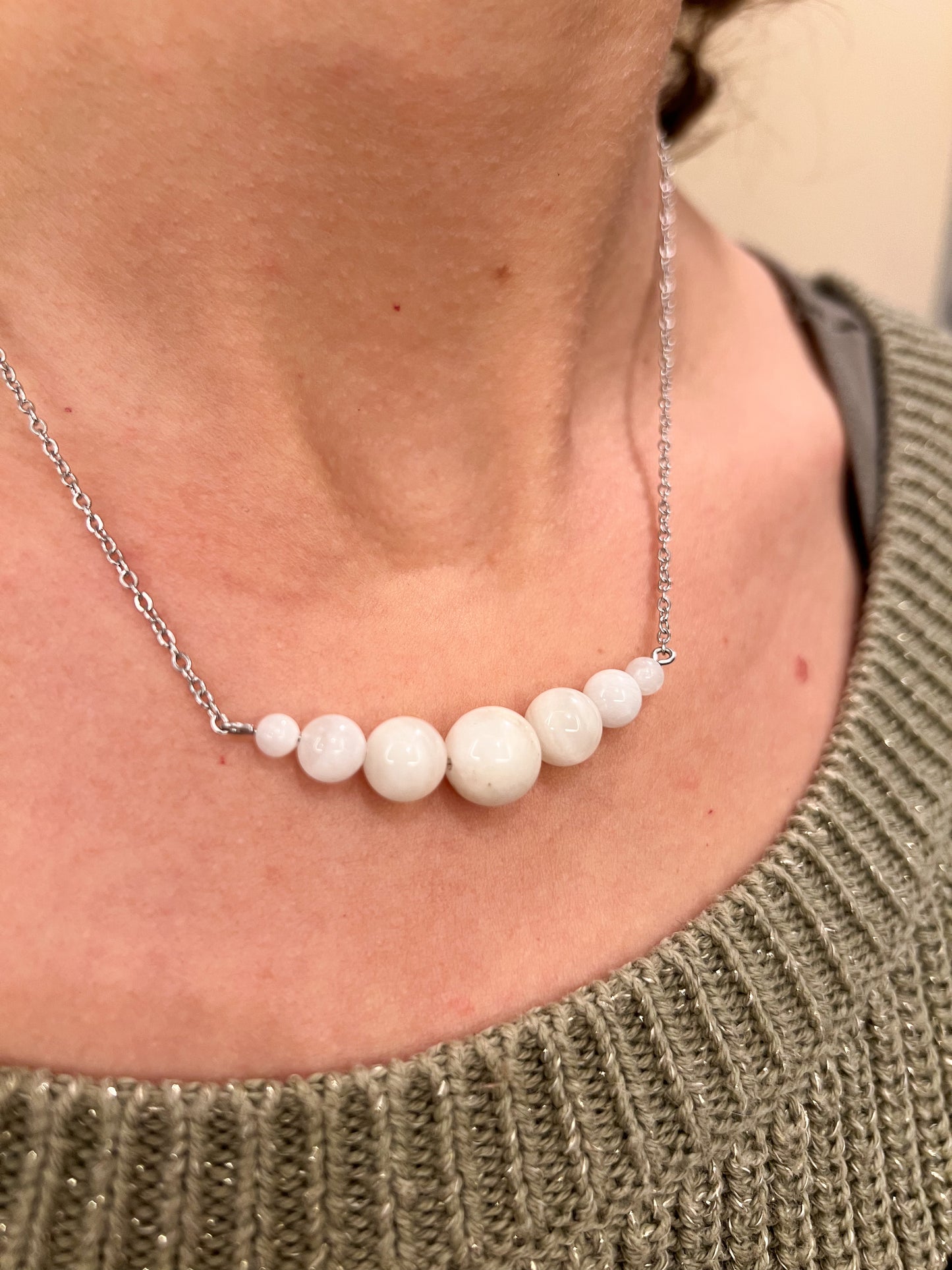 Collier Pierre de Lune 💫 en Acier Inoxydable Argenté – Bijou Raffiné et Intemporel