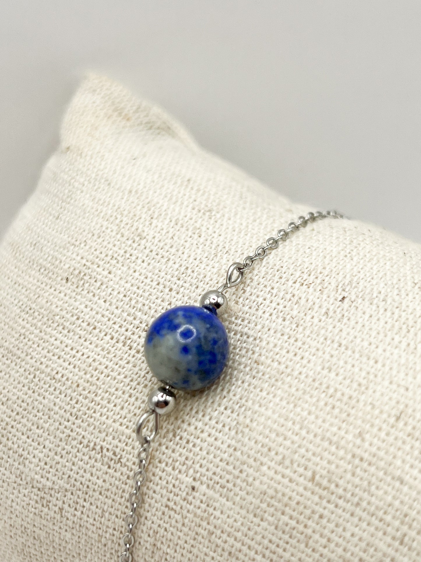 Bracelet en Lapis-Lazuli et Acier Inoxydable – Élégance et Énergie Naturelle