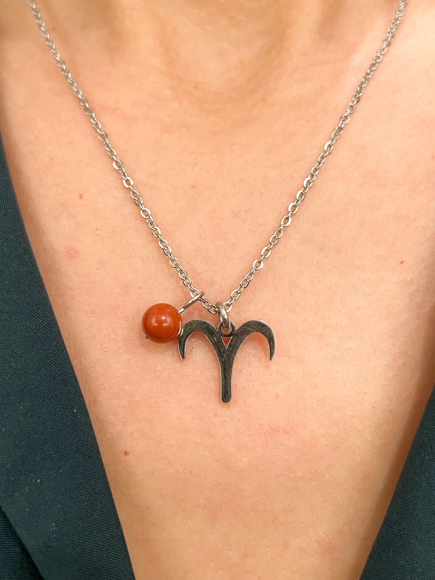 Collier Zodiaque Bélier en Acier Inoxydable Argenté – Bijou Astrologique Tendance
