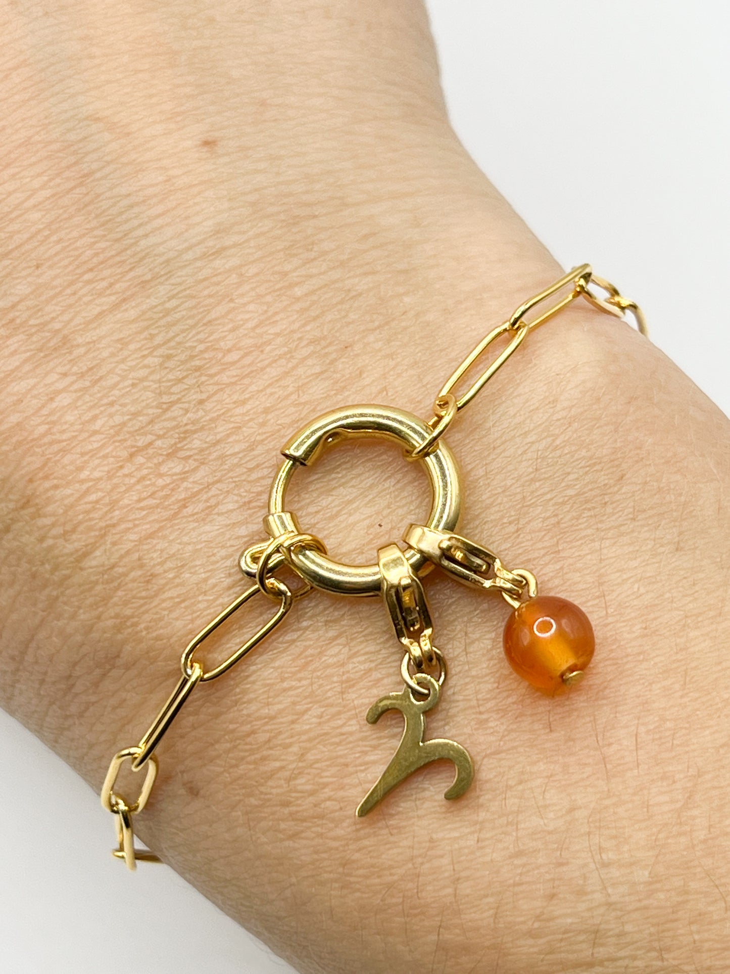 Bracelet Signe Astrologique Bélier – Acier Inoxydable Doré Élégant et Résistant