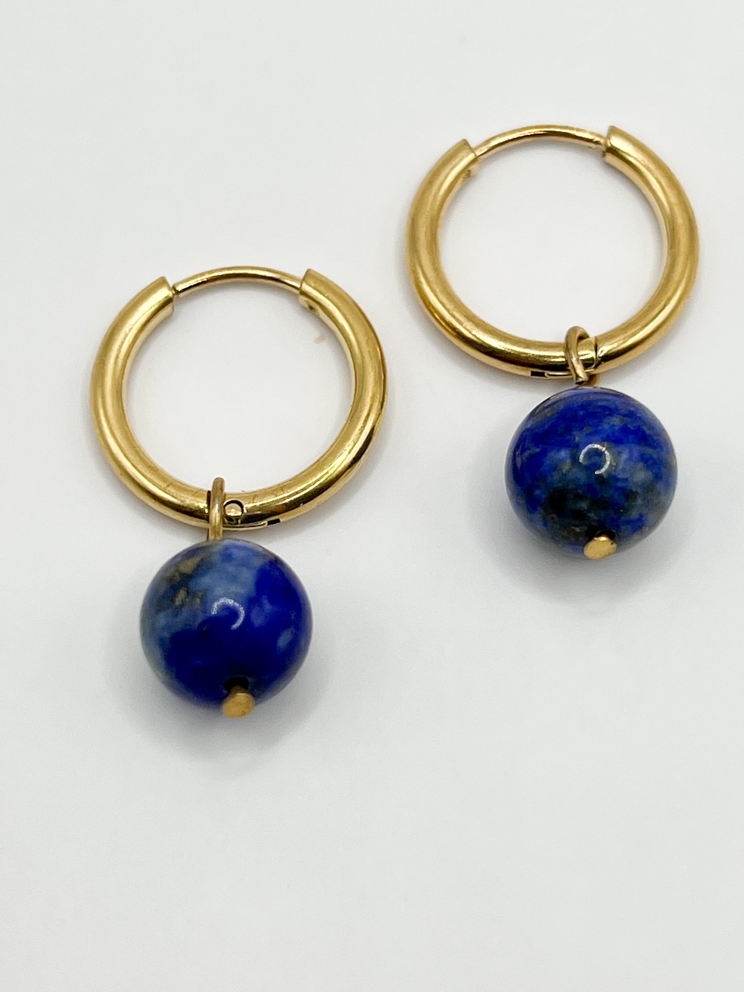 Boucles d’Oreilles en Lapis Lazuli – Élégance Naturelle
