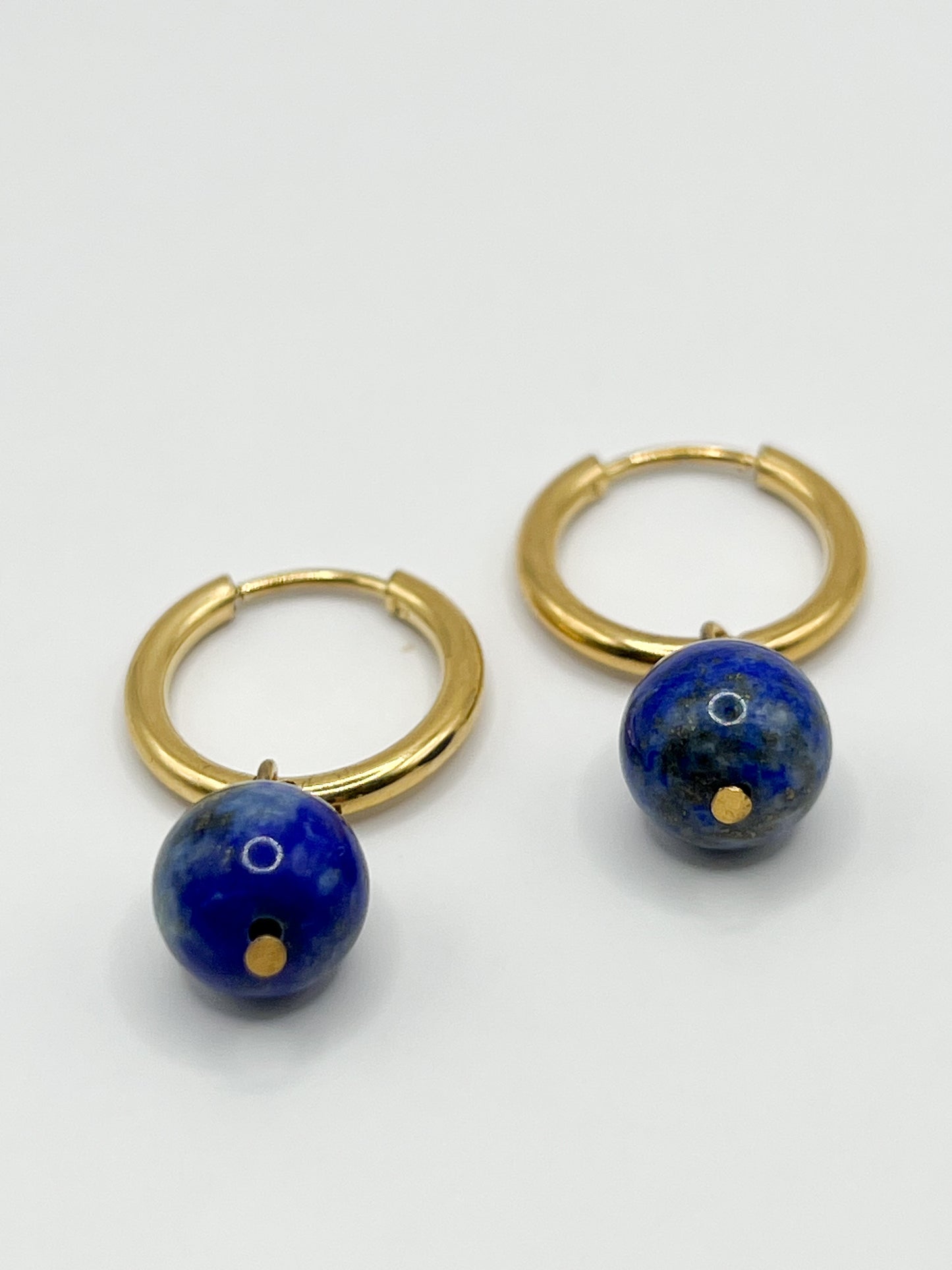 Boucles d’Oreilles en Lapis Lazuli – Élégance Naturelle