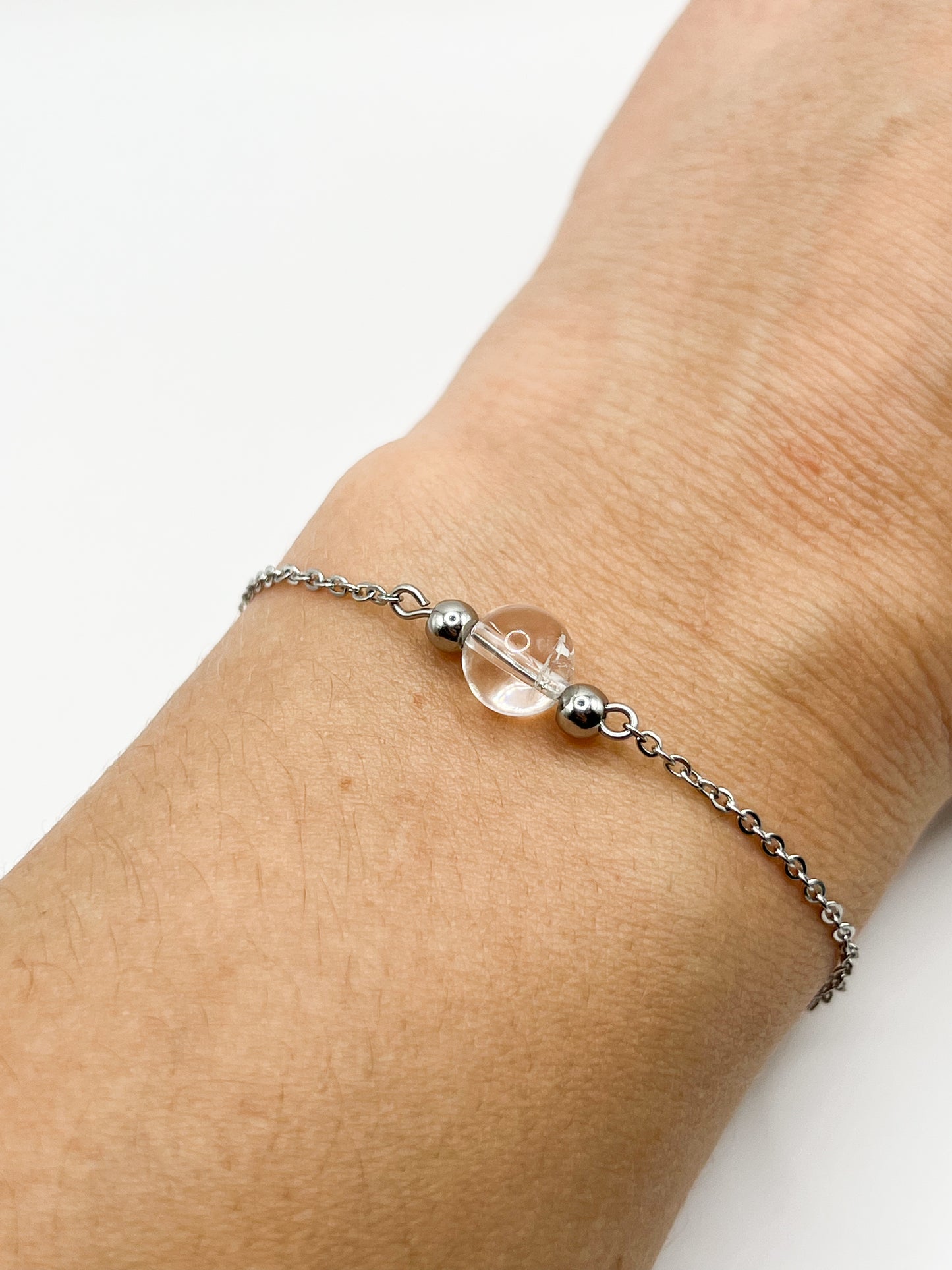 Bracelet Cristal de Roche – Perles Véritables pour Énergie et Clarté