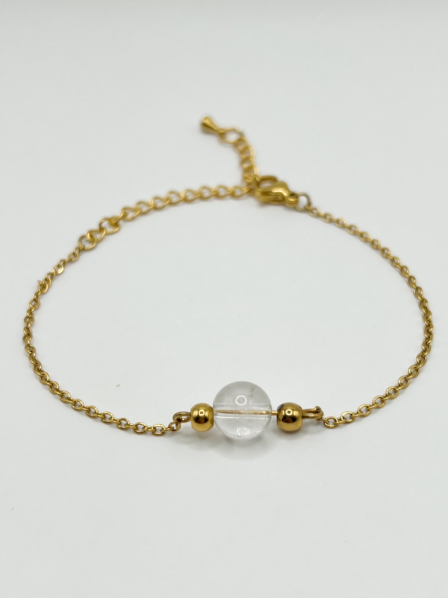 Bracelet Pierre de Naissance Avril – Cristal de Roche & Acier Doré