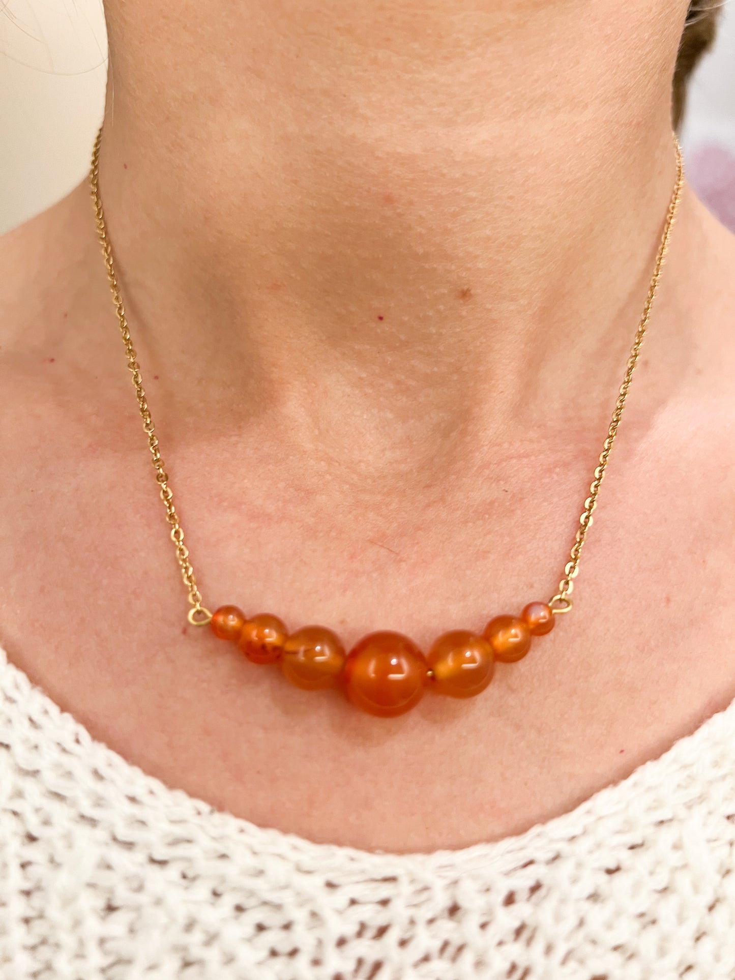 Collier cornaline et acier argenté – Vitalité, élégance et énergie positive