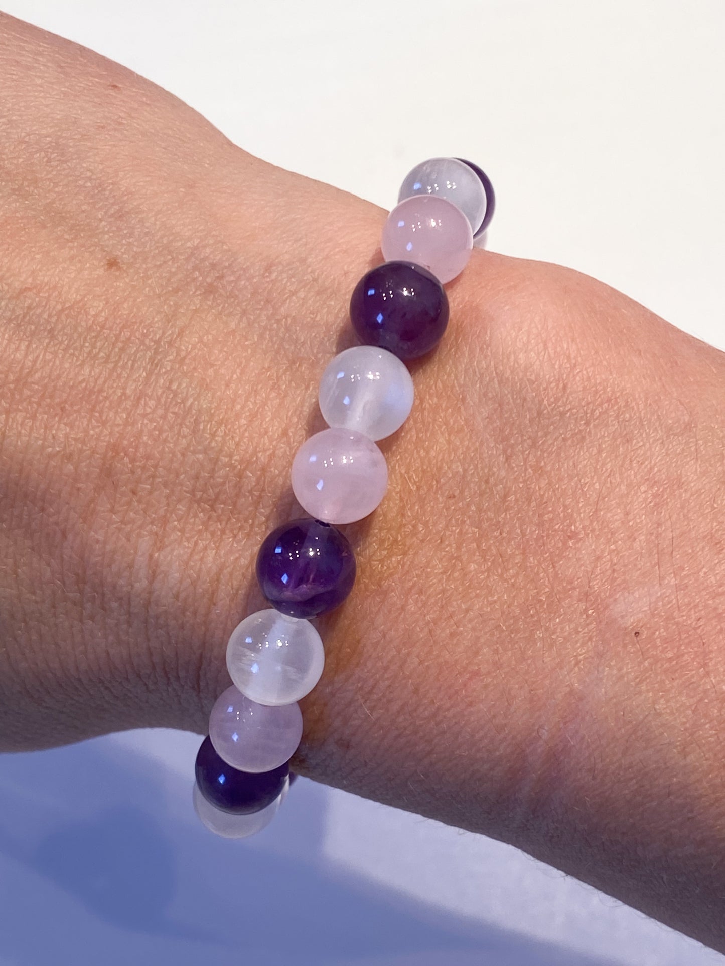 Optimisez votre Sommeil avec notre Bracelet en Sélénite, Quartz Rose et Améthyste