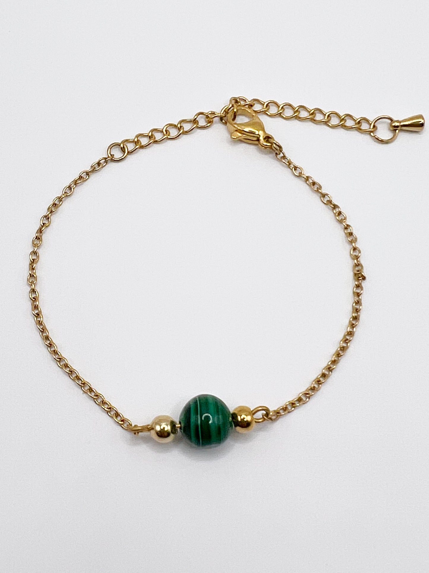 Bracelet malachite doré – Pierre de protection et de transformation au poignet