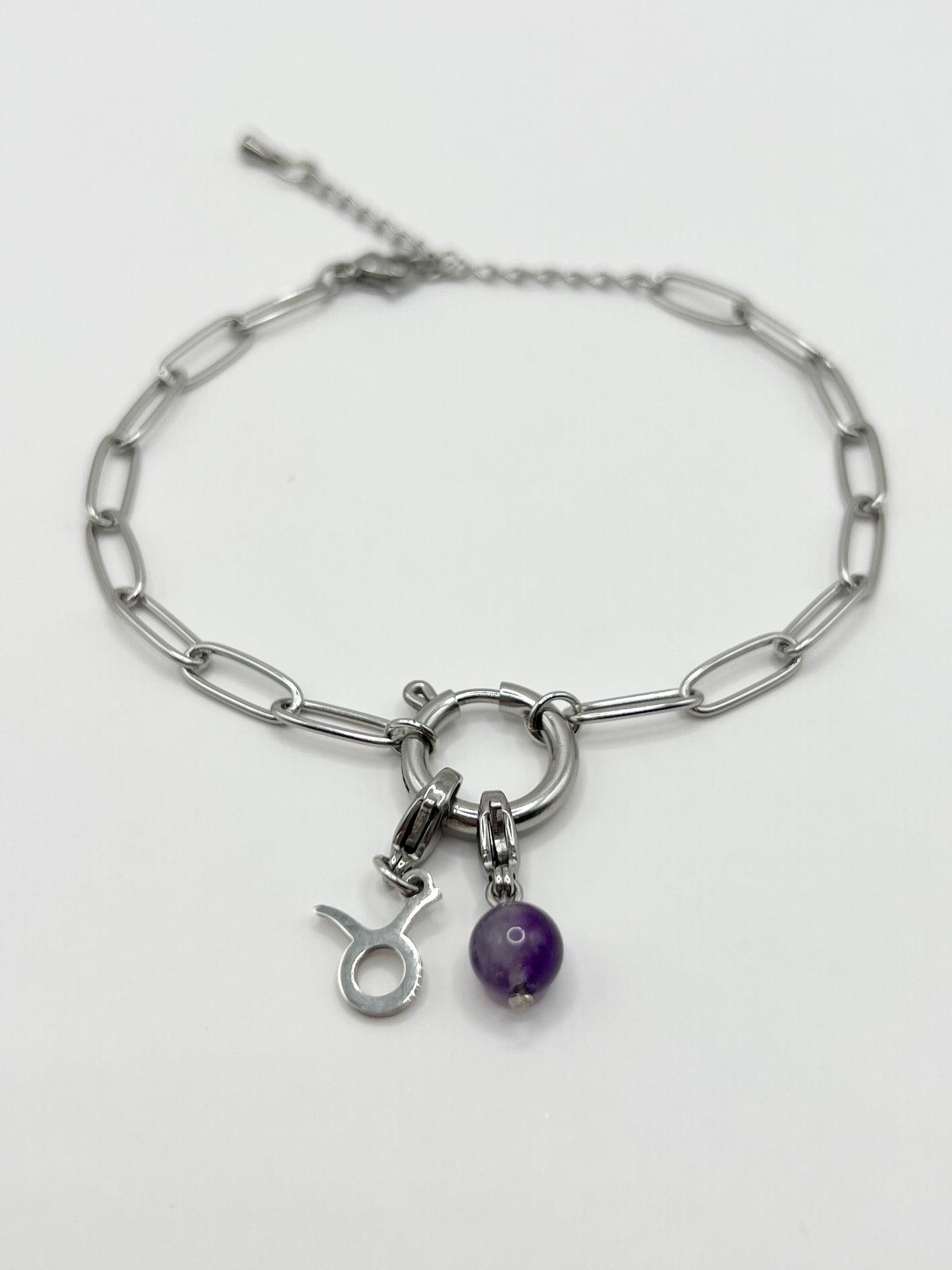 Bracelet Signe Taureau en Acier Argenté avec Perle Unique – Cadeau Idéal