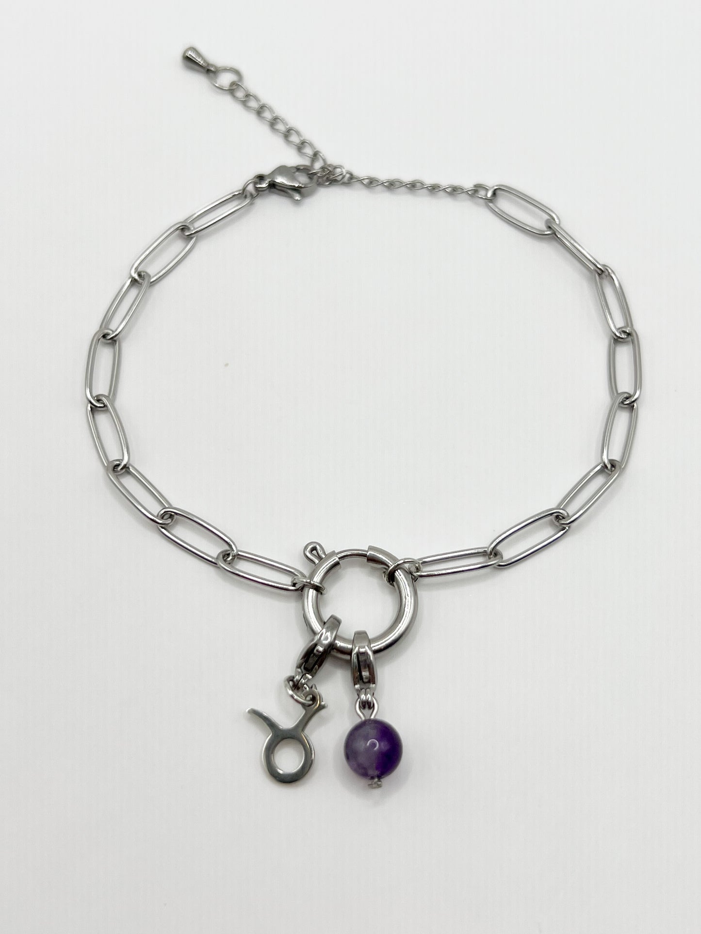 Bracelet Signe Taureau en Acier Argenté avec Perle Unique – Cadeau Idéal