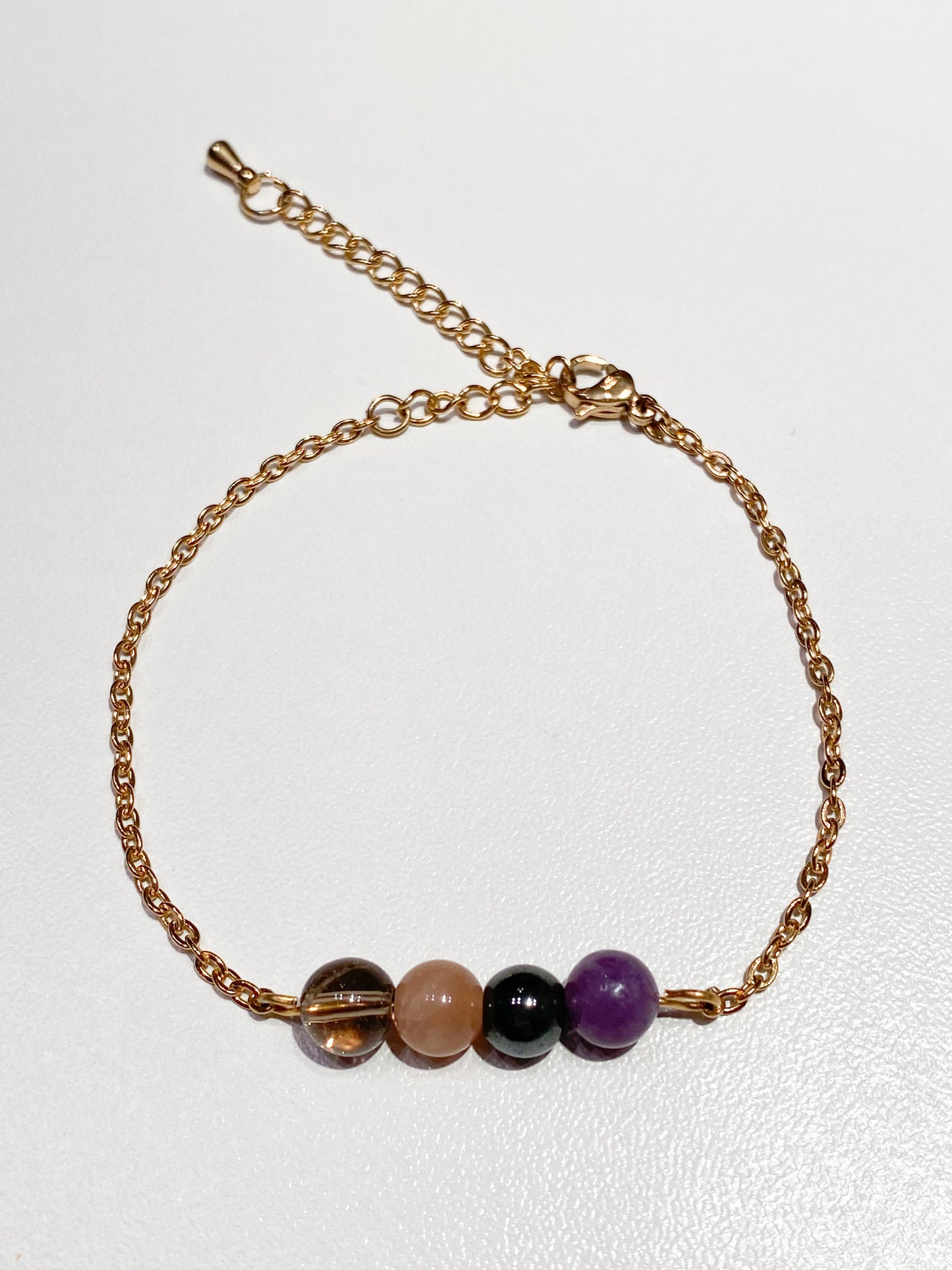 Bracelet Anti-Dépression en Acier Doré : Éclat de Pierre de Soleil, Lépidolite, Quart fumé et Hématite