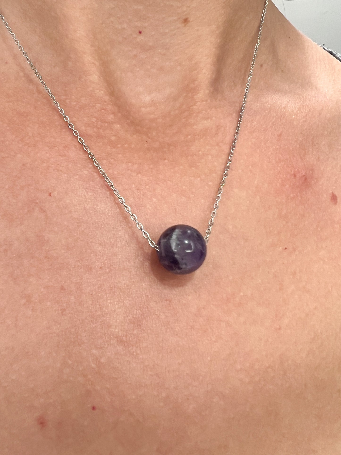 Collier en Améthyste et Acier Argenté – Protection & Sérénité au Quotidien