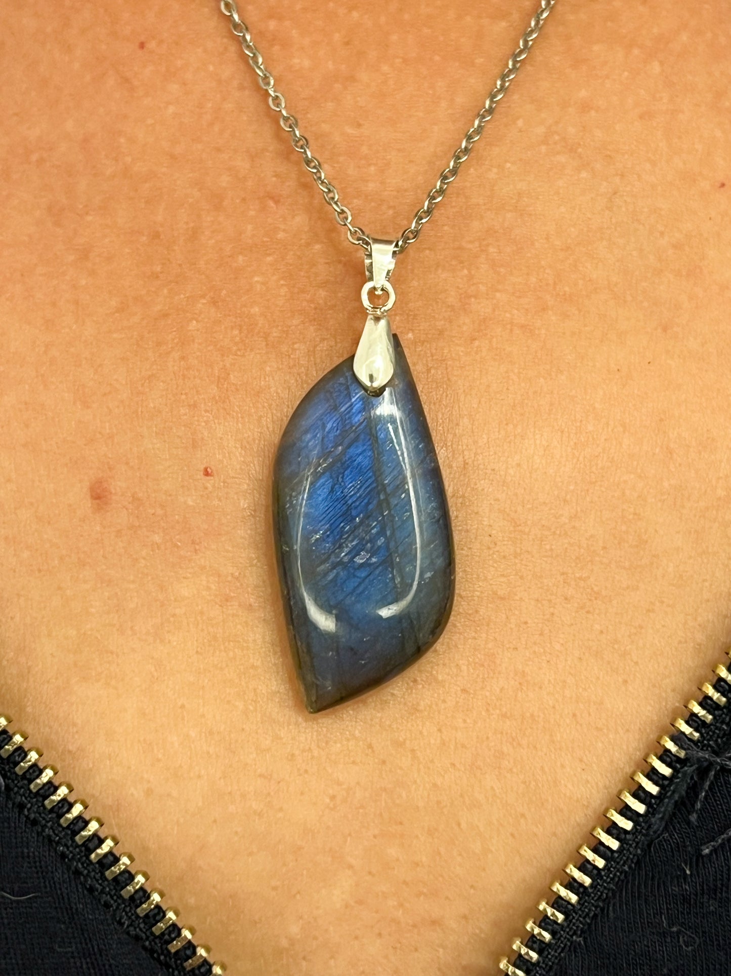 Collier en Labradorite Authentique – Acier Inoxydable Argenté – Fait Main en France