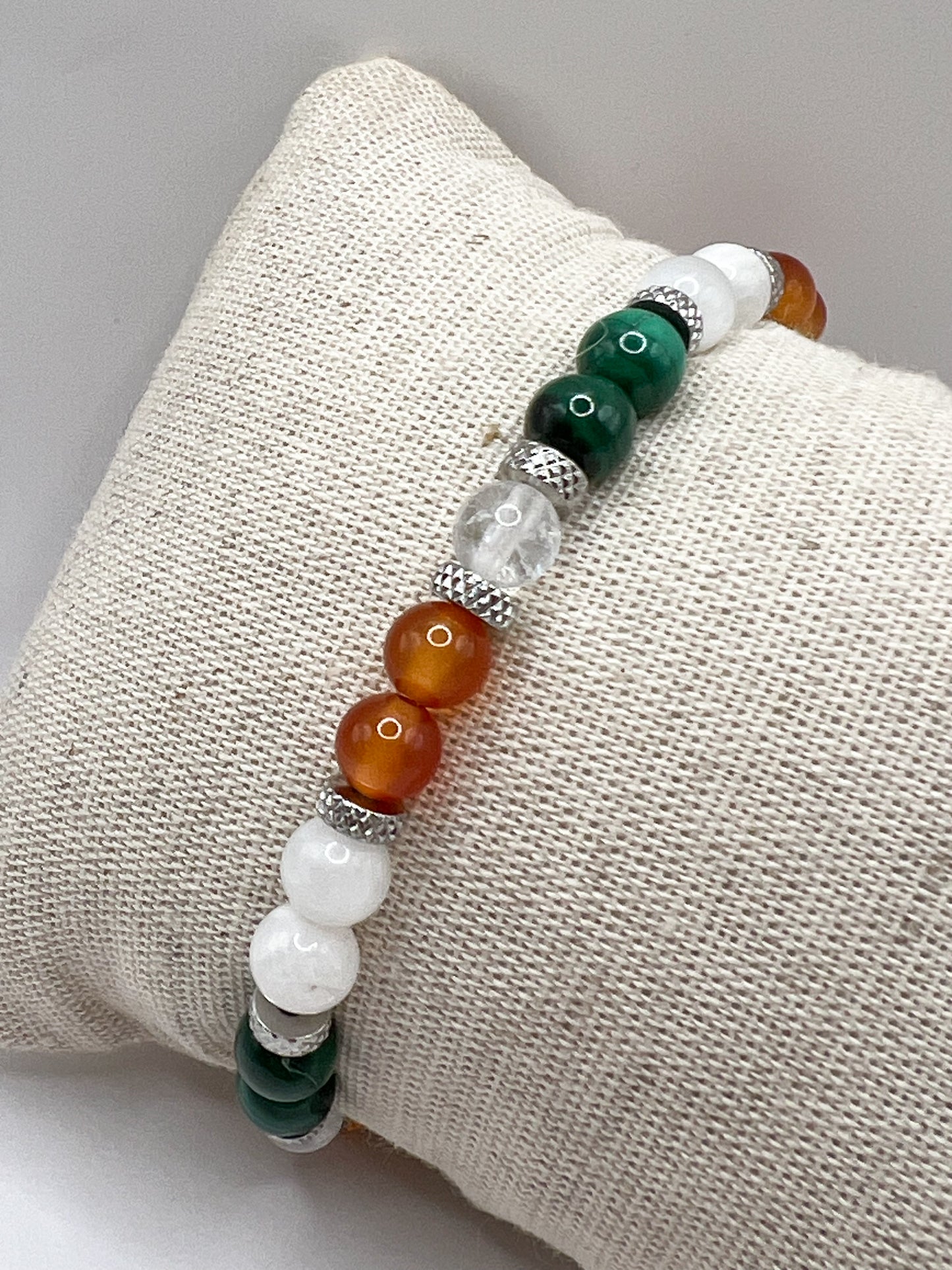 Bracelet Endométriose en Pierres Naturelles – Apaisement & Énergie Féminine