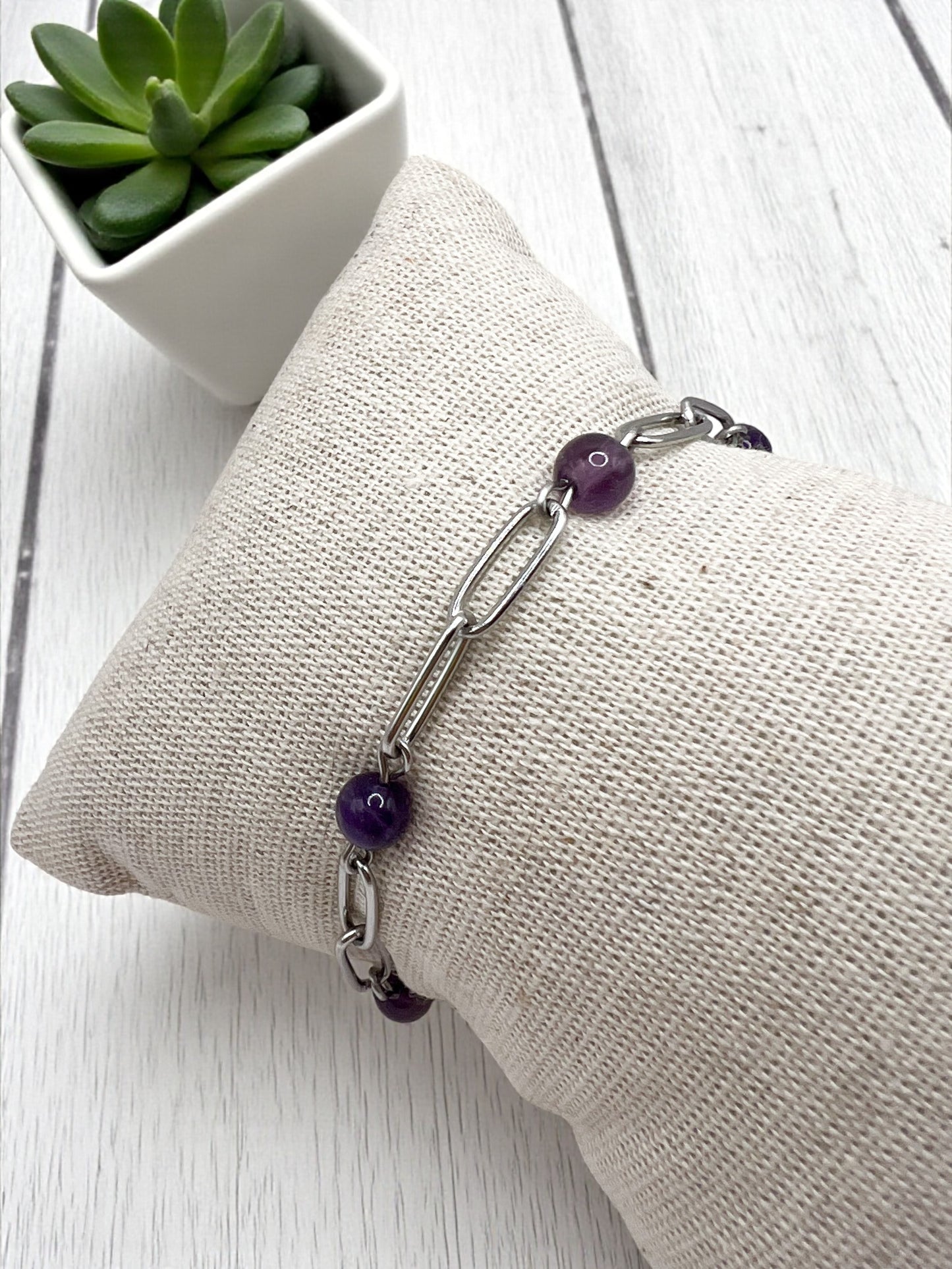 Bracelet en Améthyste et Acier Inoxydable Argenté - Équilibre Énergétique au Poignet