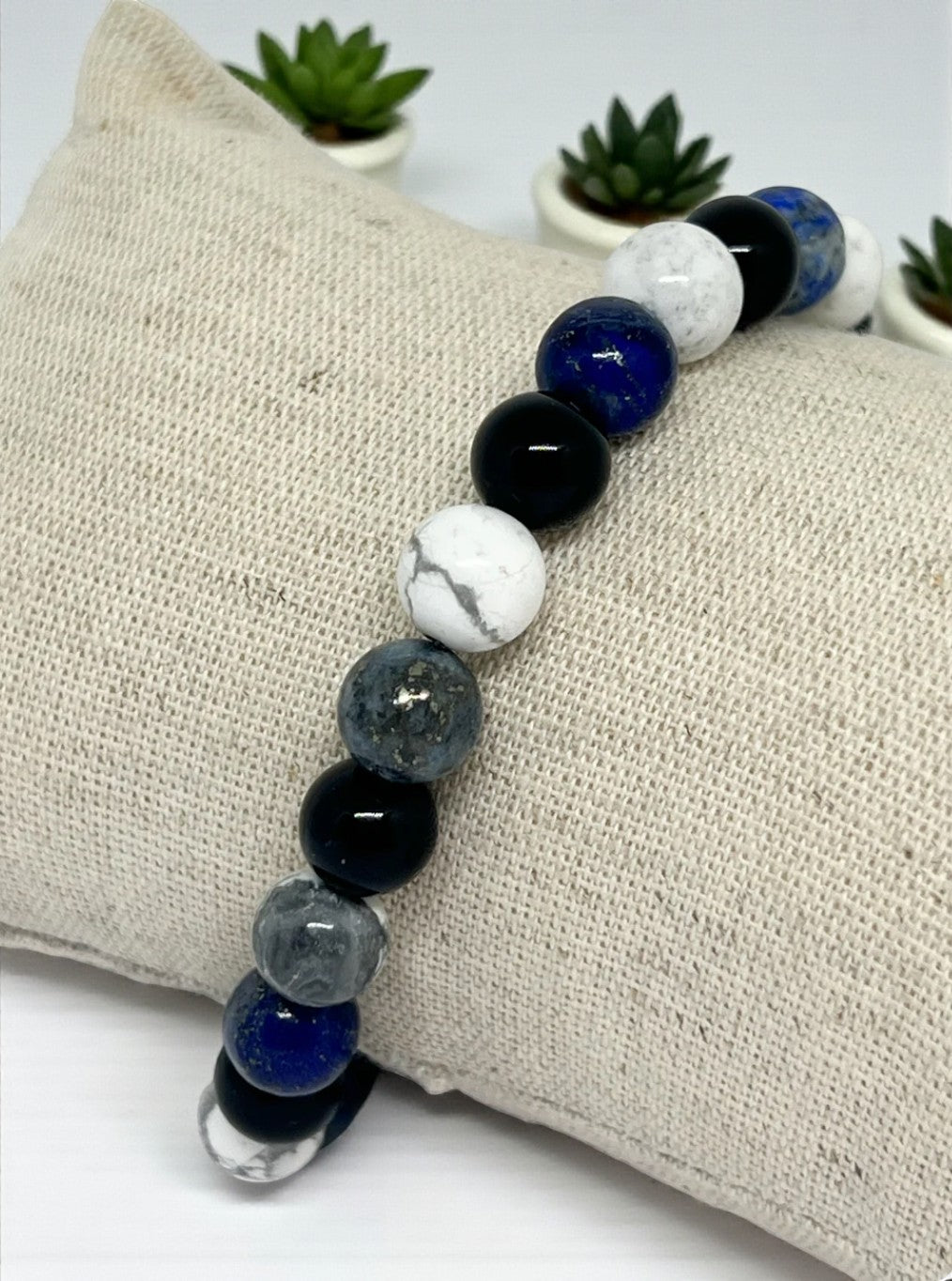 🧘♀️ Bracelet Apaisant – Howlite, Lapis-Lazuli & Obsidienne pour Sérénité et Ancrage
