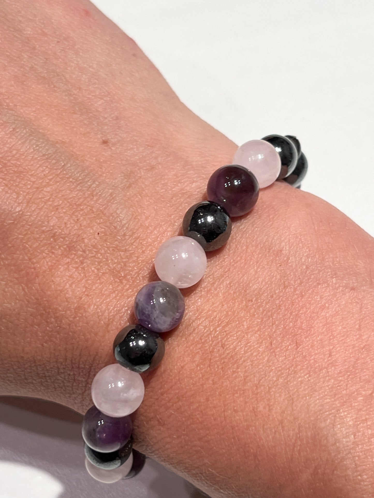 Bracelet Anti-Stress en Quartz Rose, Améthyste et Hématite : Équilibre et Sérénité