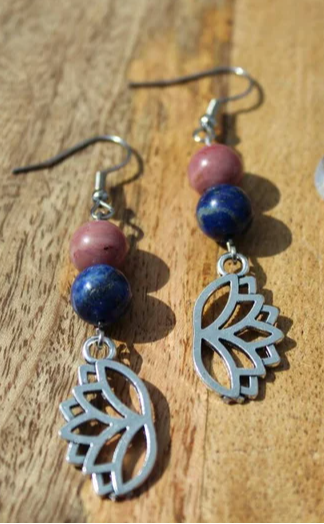 Boucles d'oreilles en pierres naturelles en Lapis Lazuli et Rhodochrosite