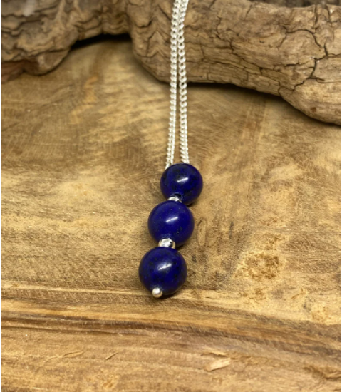 Collier en acier inoxydable avec pierres naturelles en Lapis Lazuli