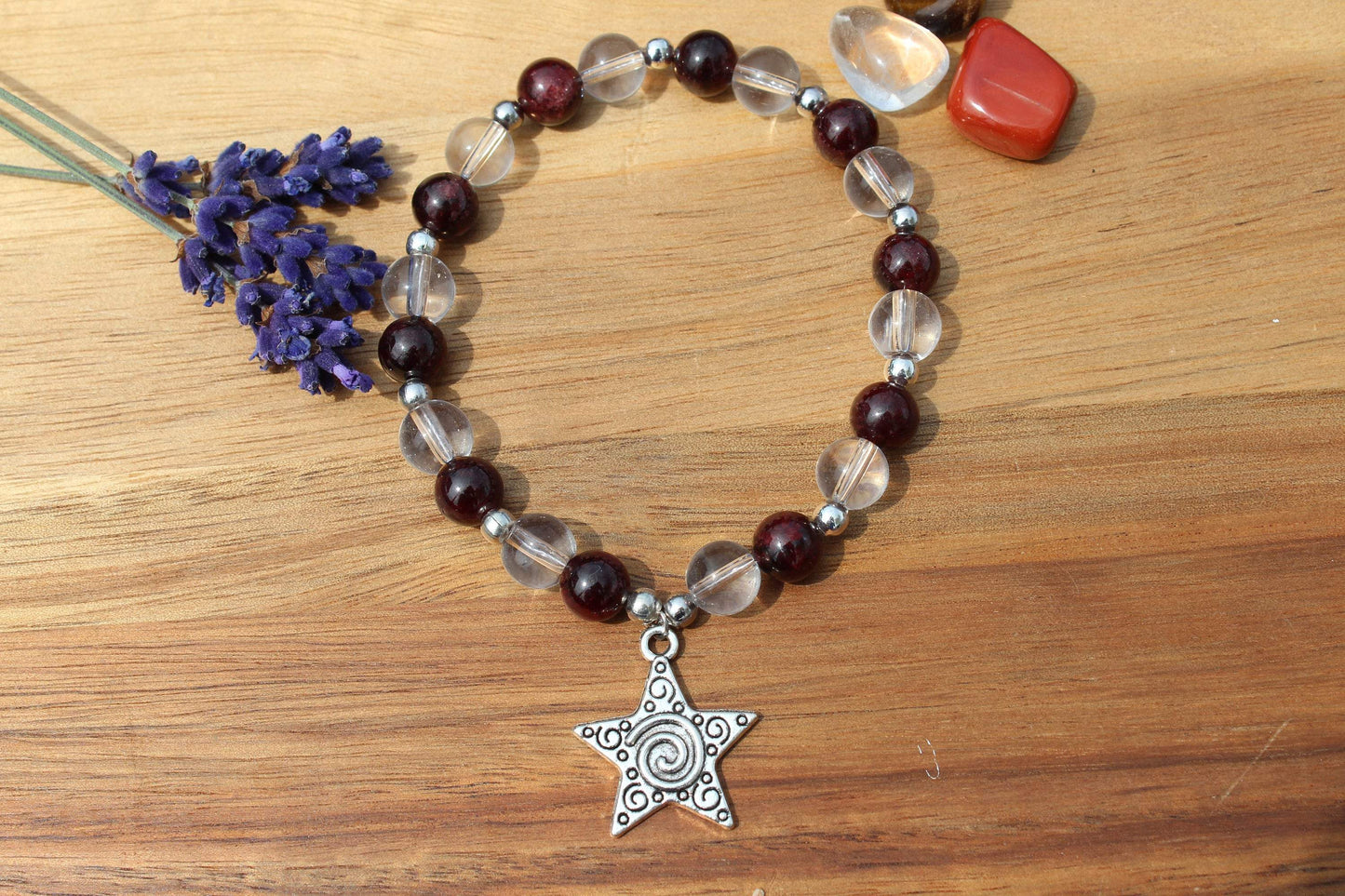 Bracelet pierres naturelles en Cristal de Roche et Grenat