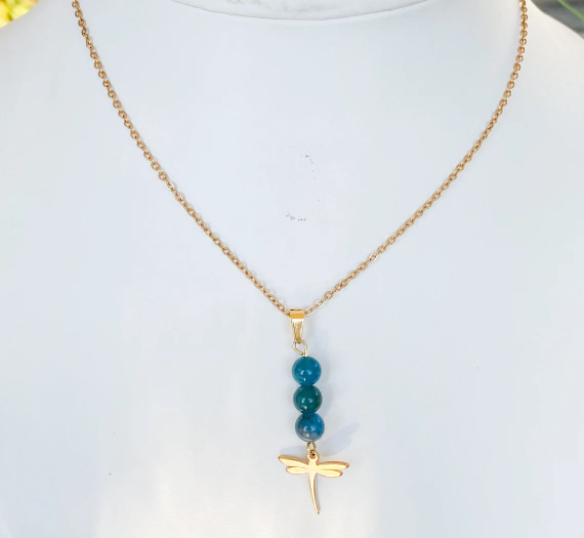 Collier libellule en acier inoxydable en pierres naturelles Apatite