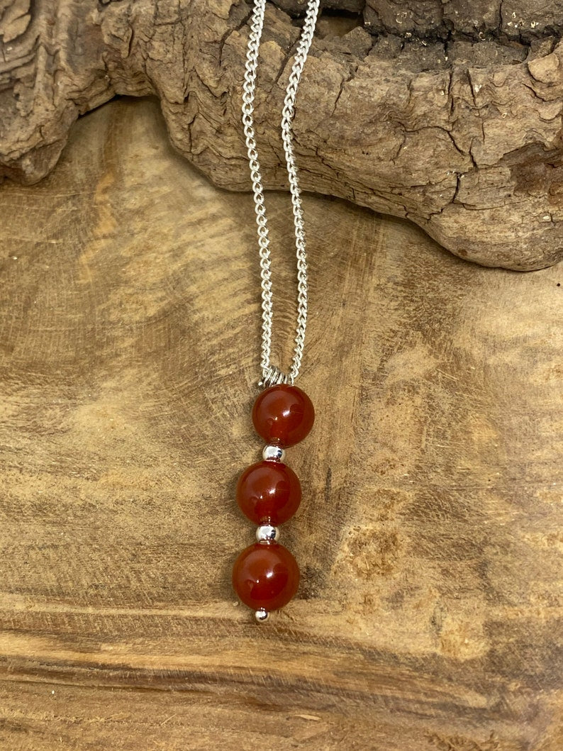 Collier en acier inoxydable en pierres naturelles Cornaline
