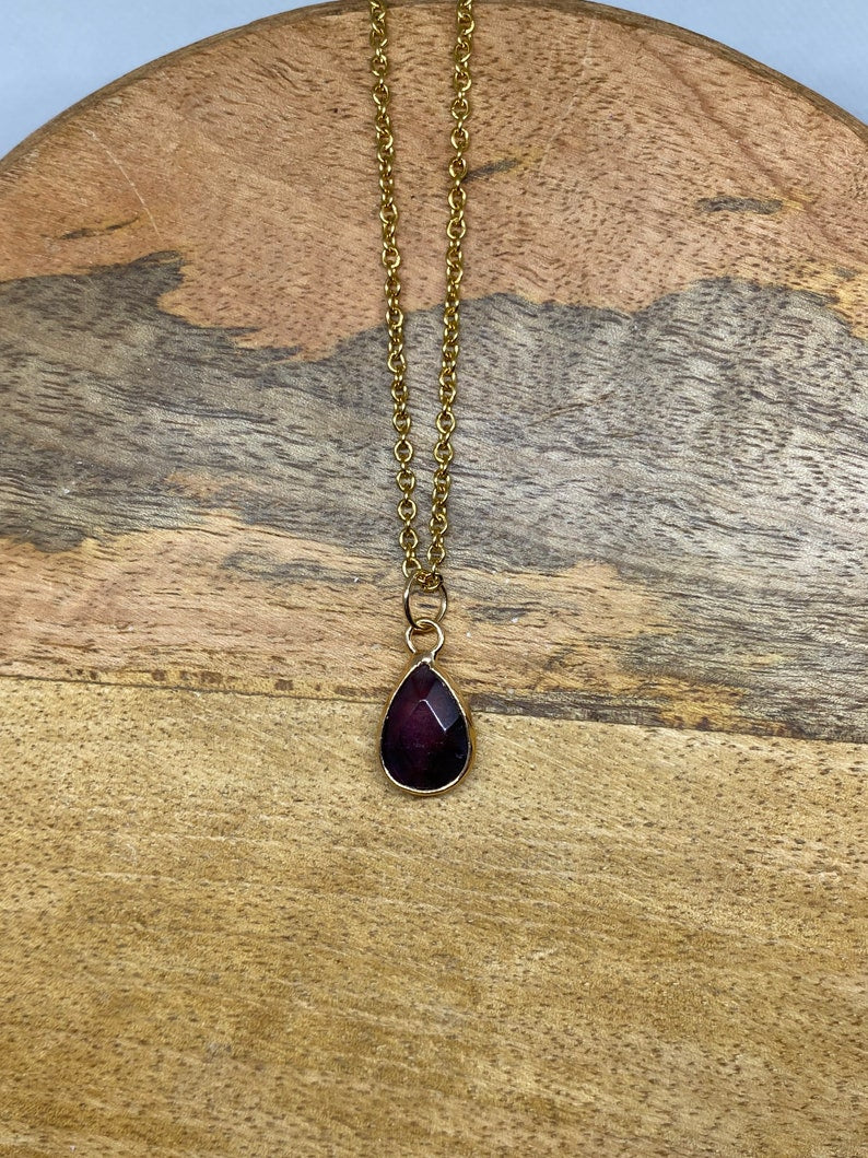 Collier en acier inoxydable en pierres naturelles Améthyste