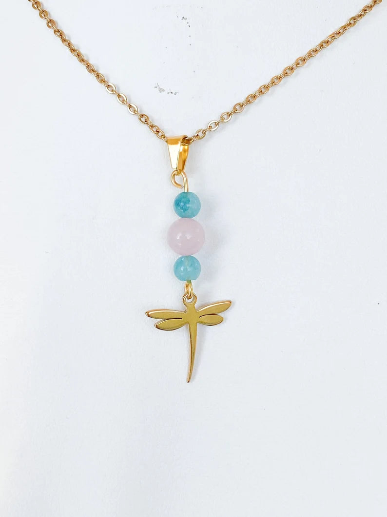 Collier libellule en acier inoxydable en pierres naturelles Amazonite et Quartz rose