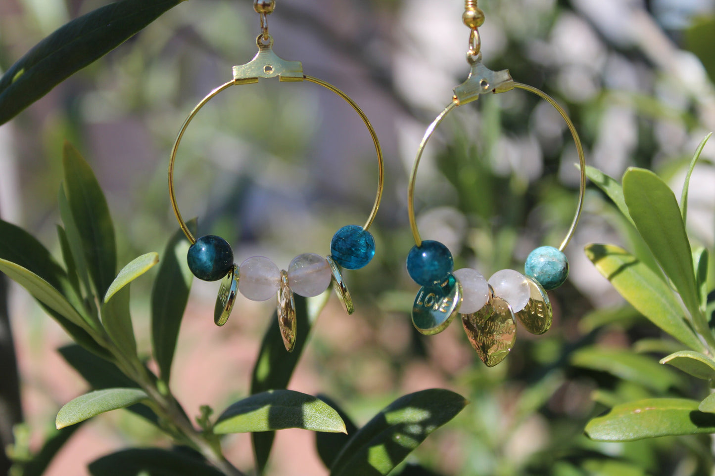 Boucles d'oreilles en Apatite et Quartz Rose