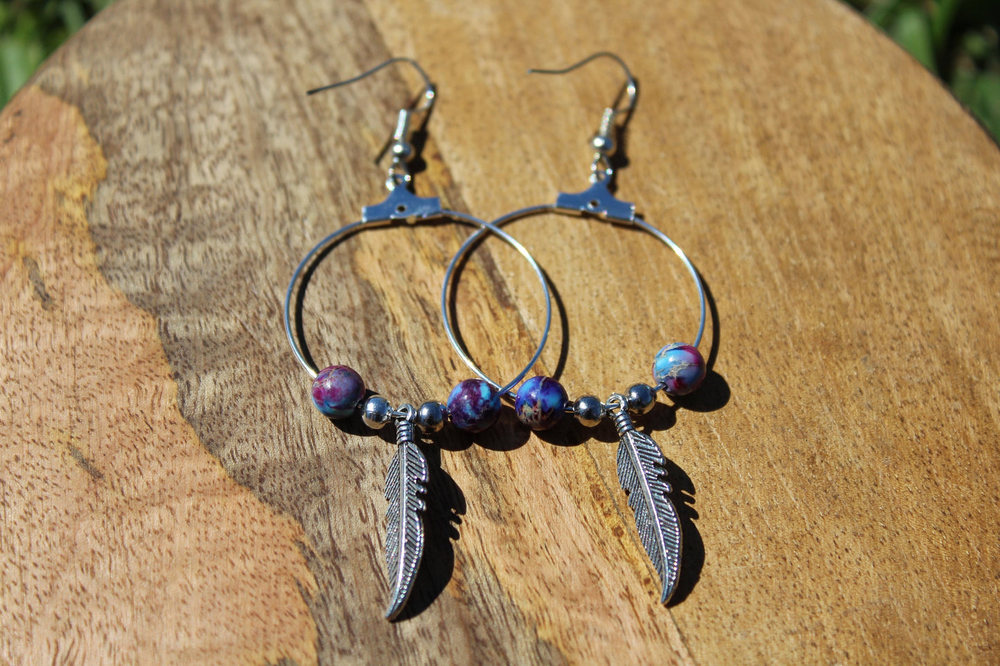 Boucles d'oreilles créoles plume avec pierre naturelle Jaspe Impérial