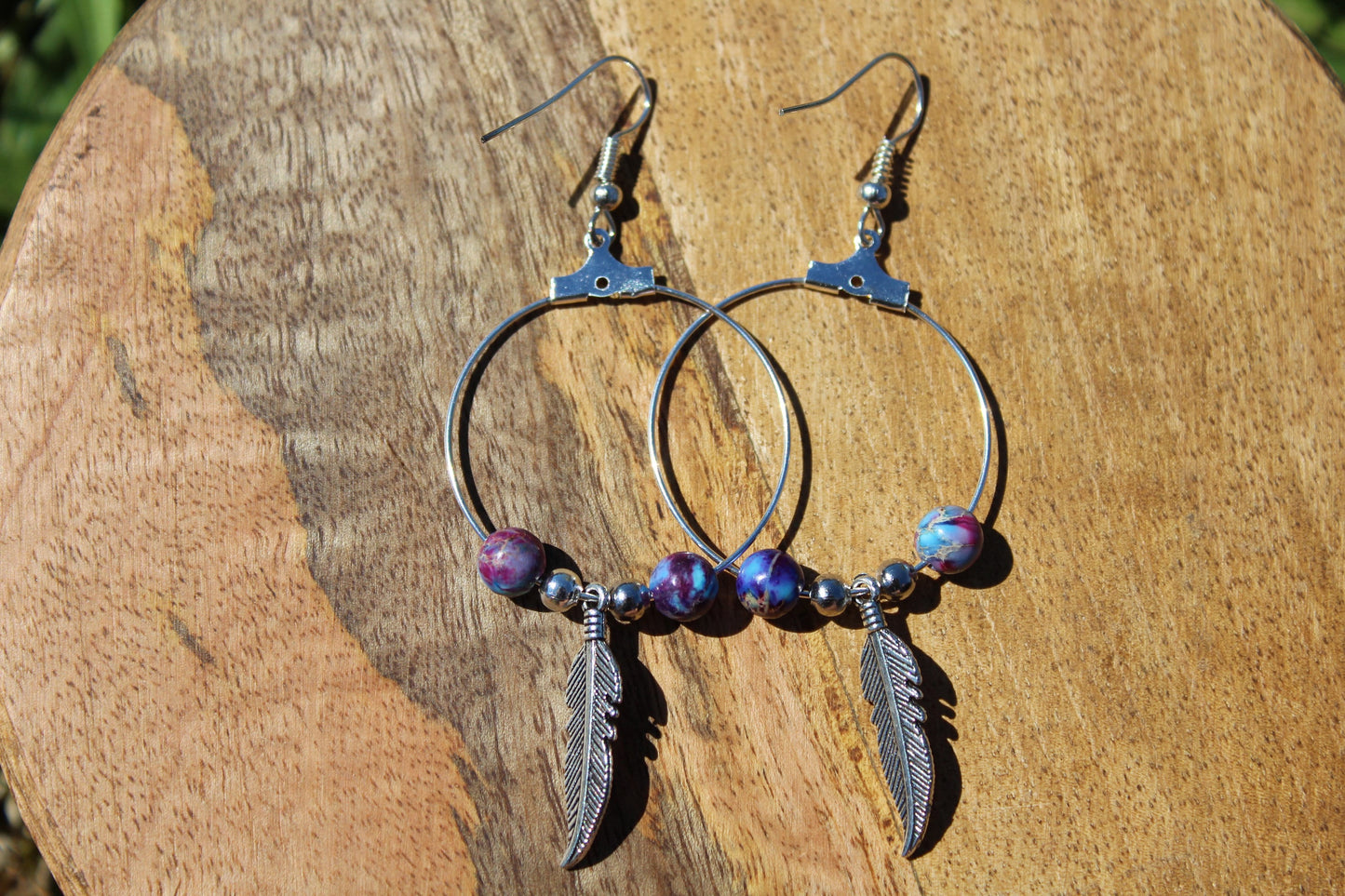 Boucles d'oreilles créoles plume avec pierre naturelle Jaspe Impérial