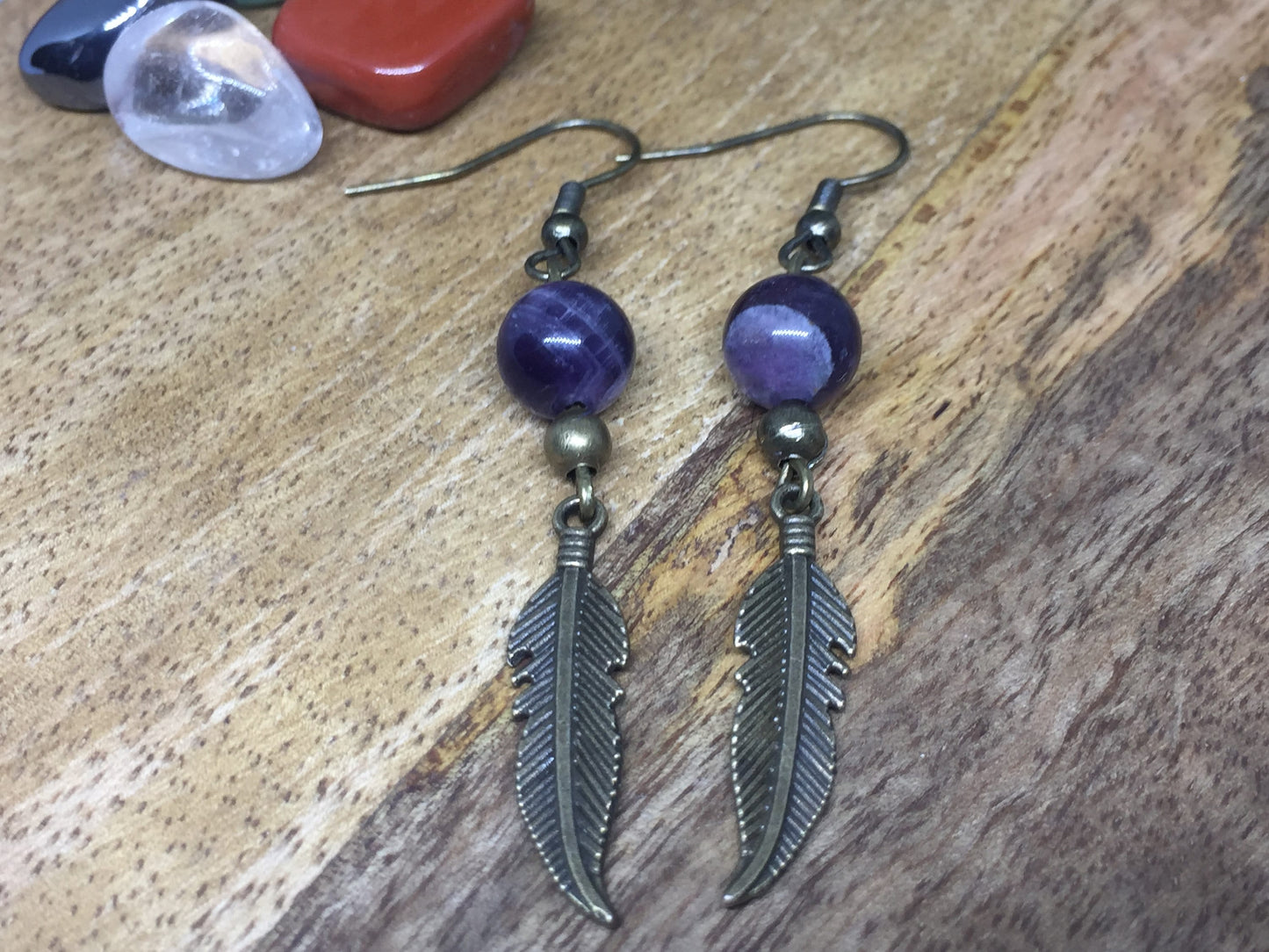 Boucles d'oreilles plume en pierre naturelle Améthyste