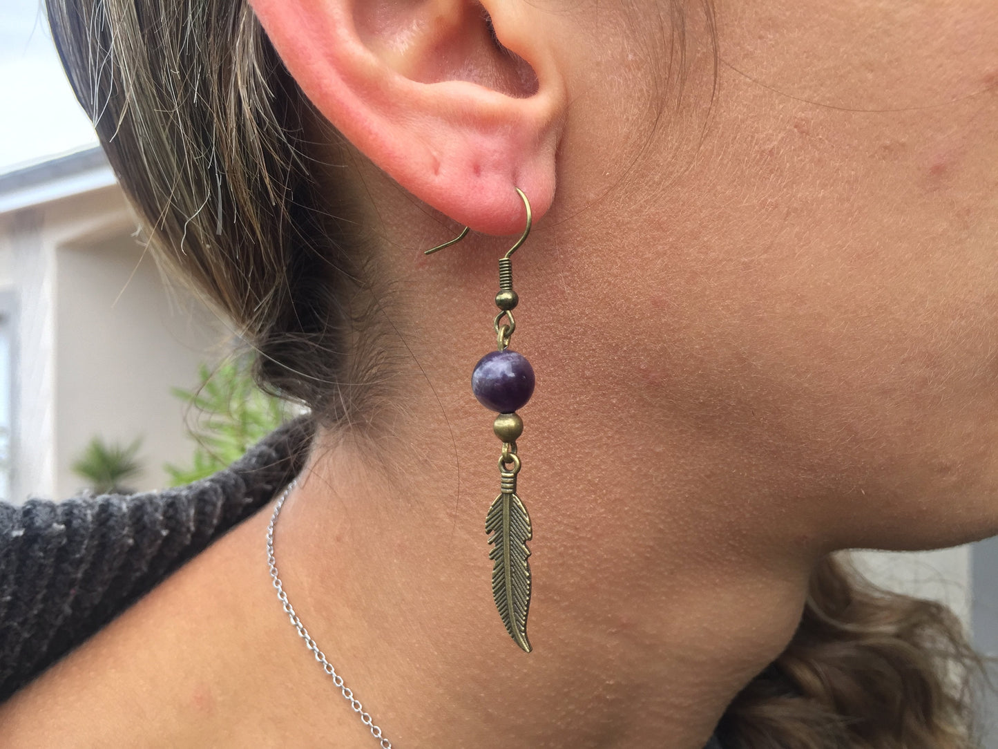 Boucles d'oreilles plume en pierre naturelle Améthyste